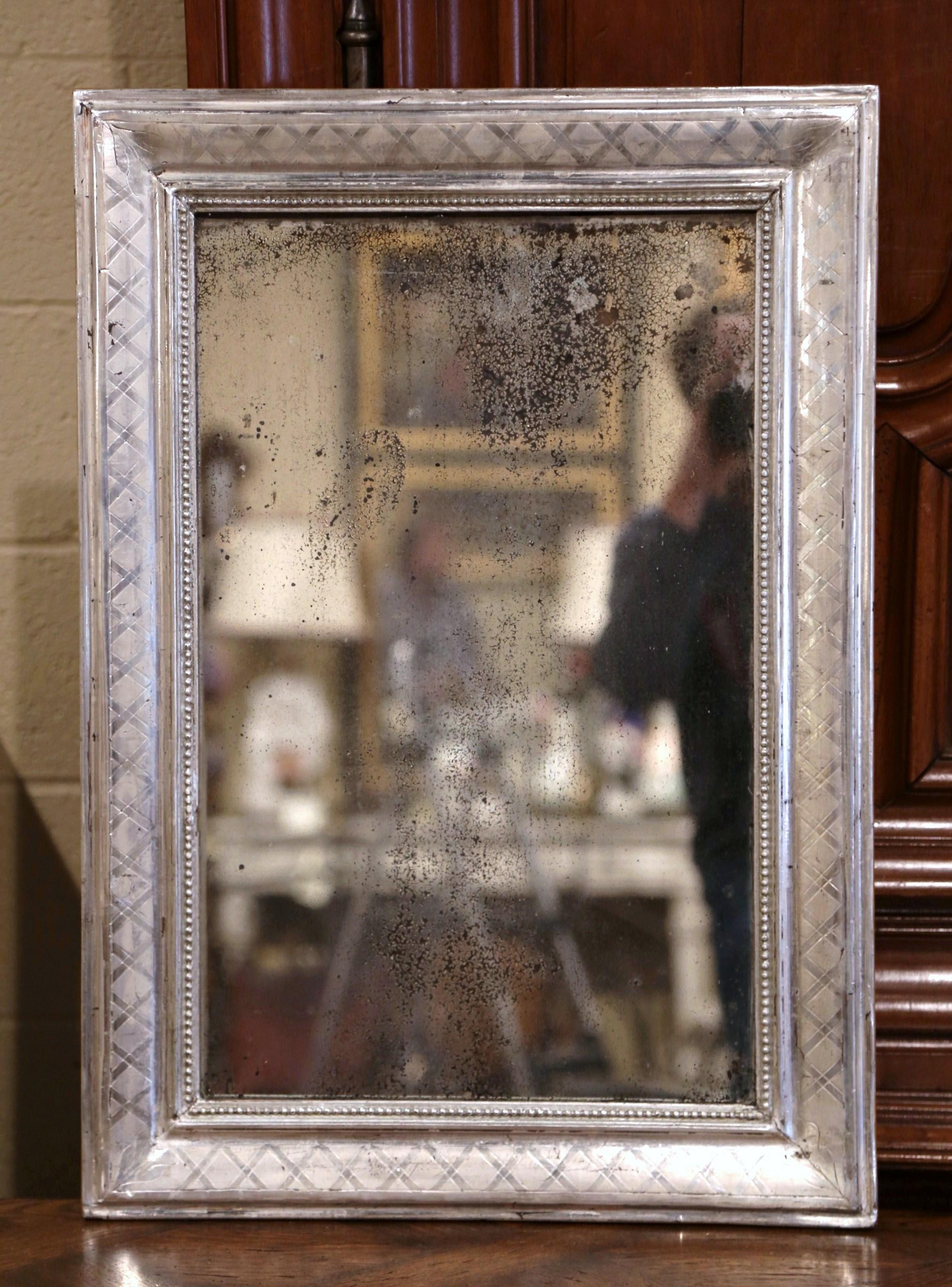 Mid-19th Century French Louis Philippe Silver Leaf Mirror with Geometric Decor In Excellent Condition In Dallas, TX