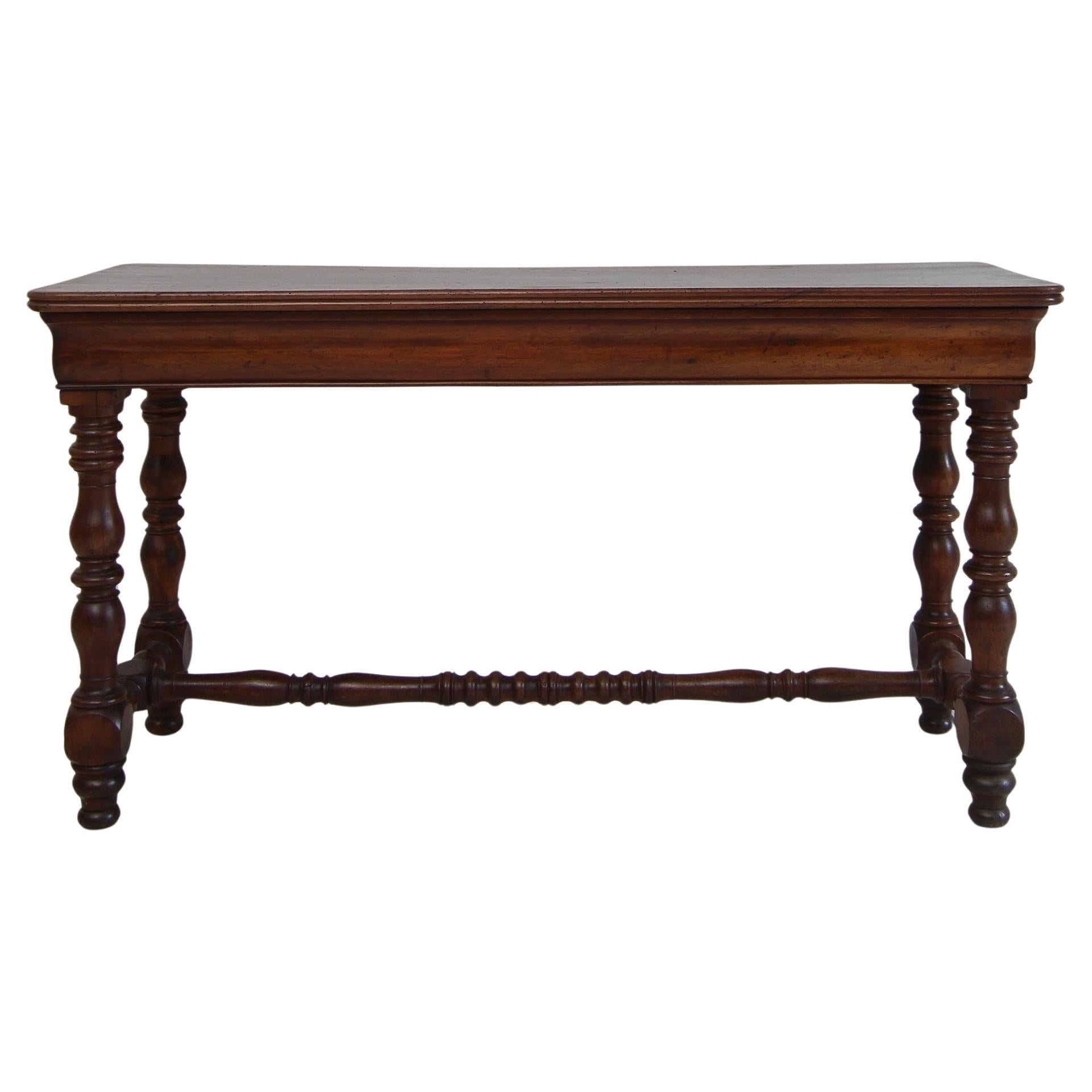 Mid-19th Century French Louis Philippe Walnut Tailor´s Table