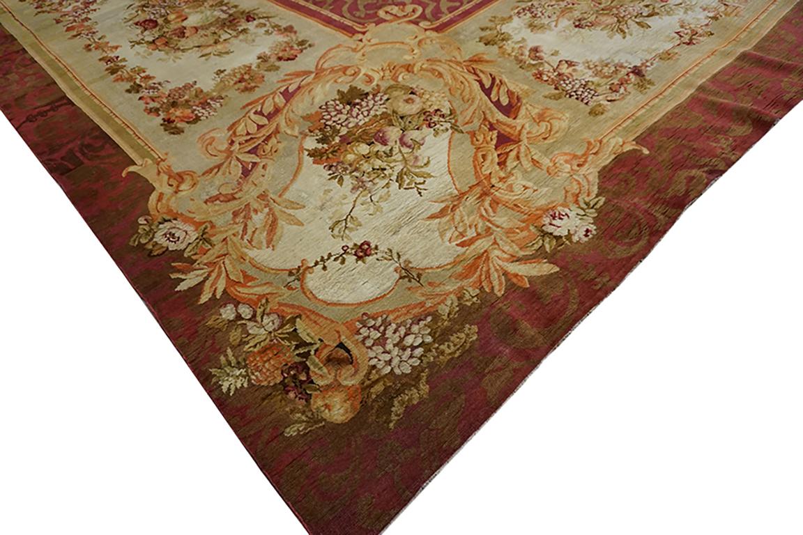 Mitte des 19. Jahrhunderts Französisch Louis Philleppe Periode Savonnerie Teppich (Louis Philippe) im Angebot