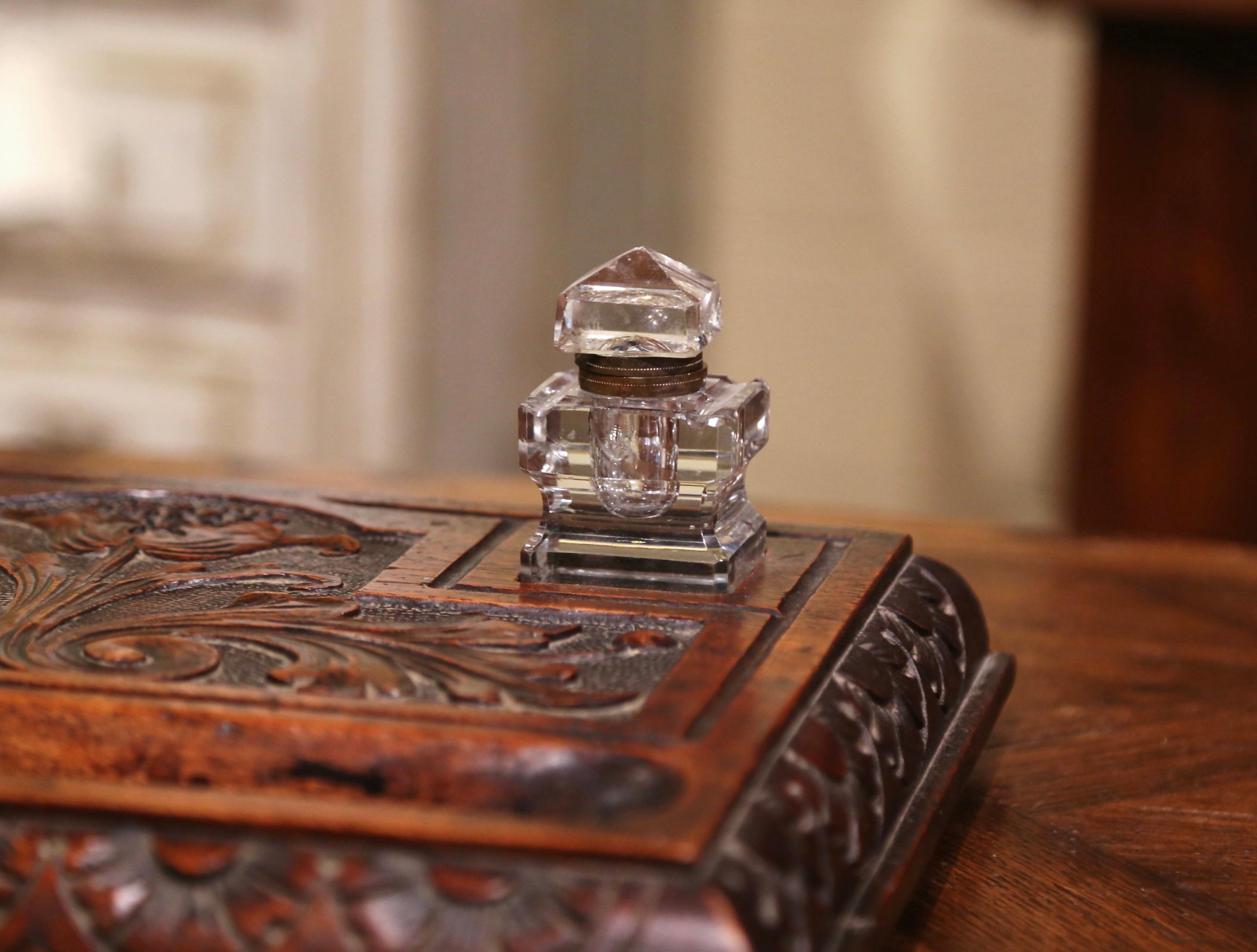 Mid-19th Century French Louis XIII Carved Walnut and Cut Glass Inkwell In Excellent Condition In Dallas, TX