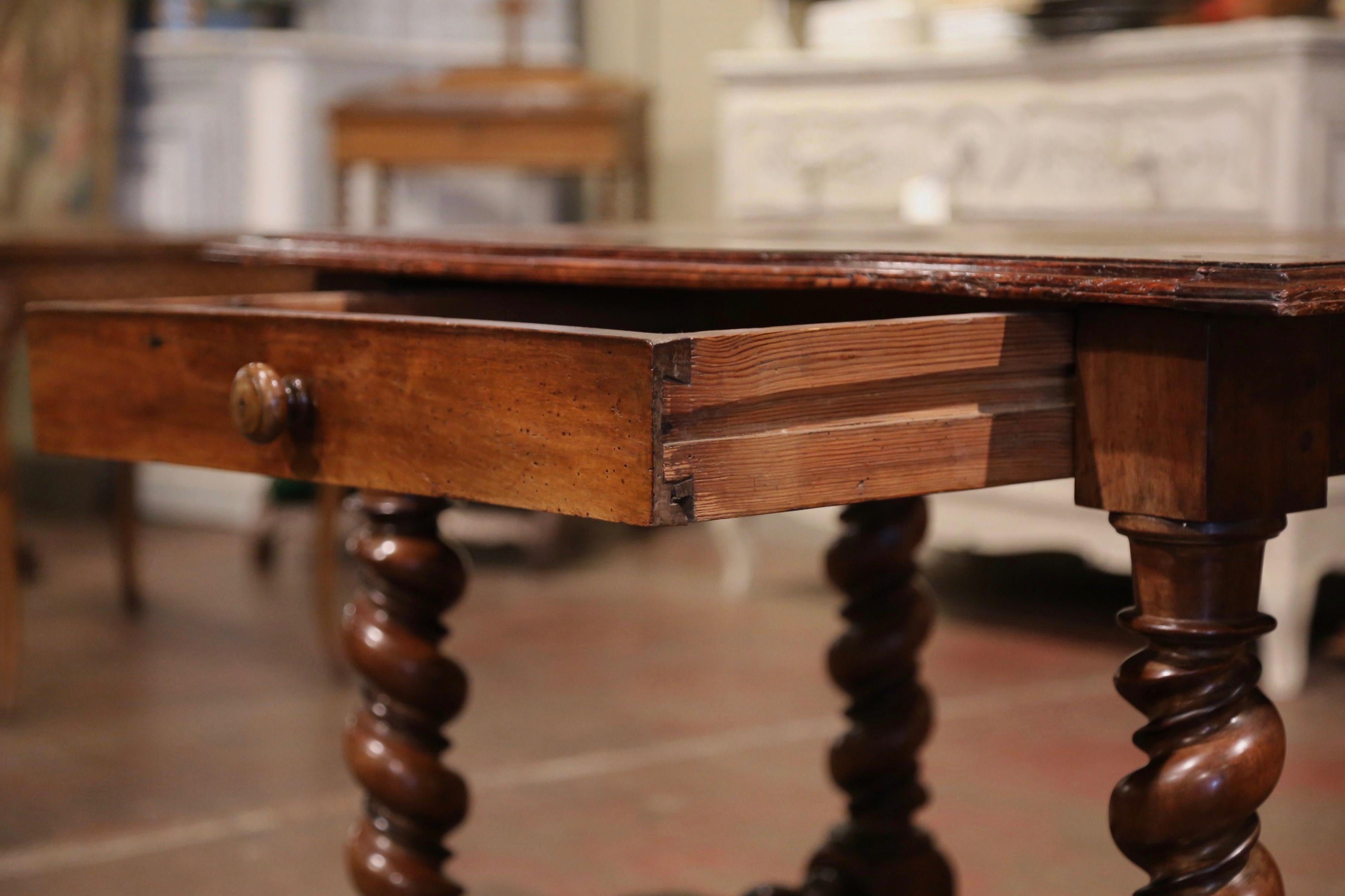 19th Century French Louis XIII Carved Barley Twist Walnut Table Desk For Sale 4