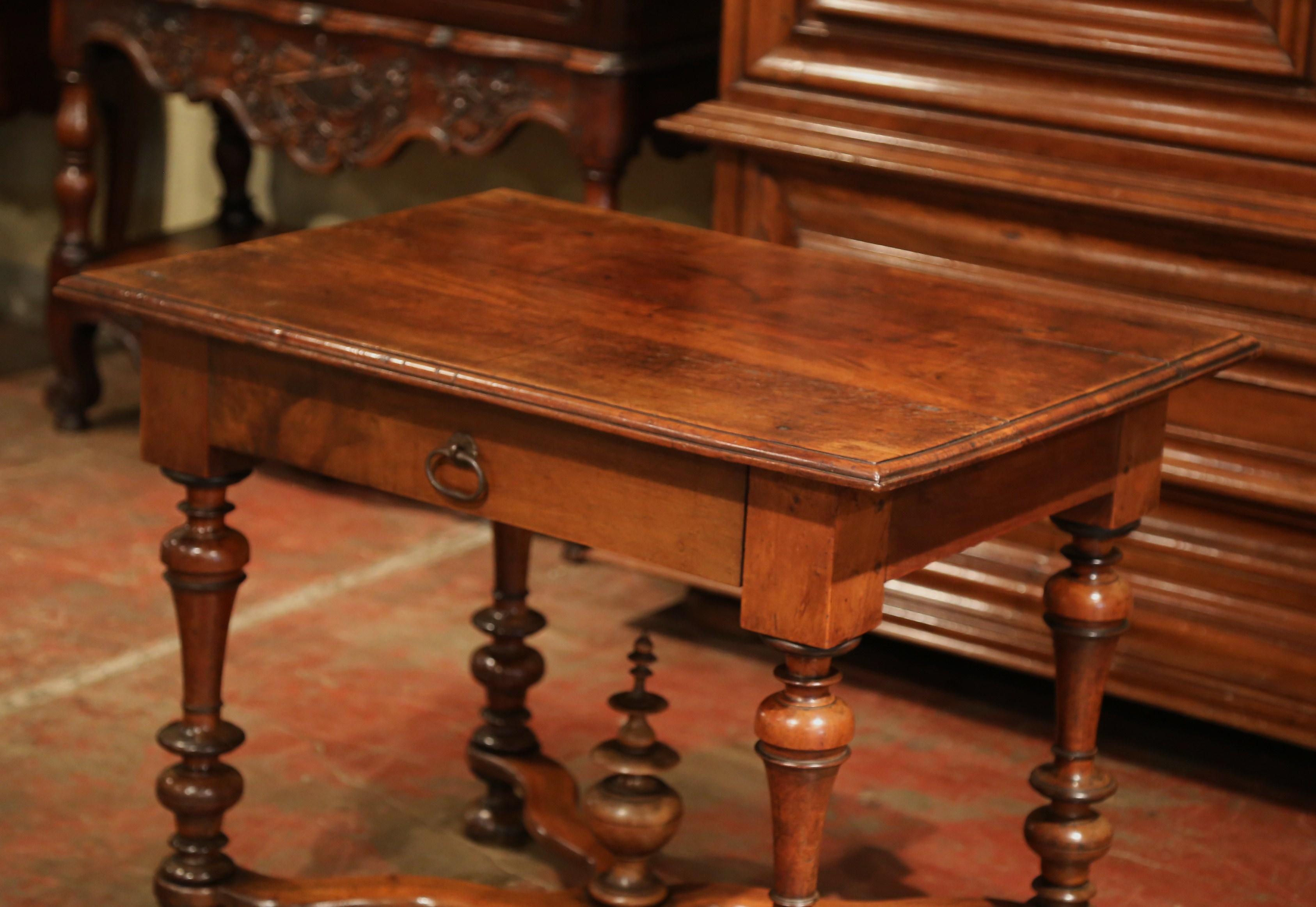 Mid-19th Century, French, Louis XIII Carved Walnut Table Desk with Turned Legs In Excellent Condition In Dallas, TX