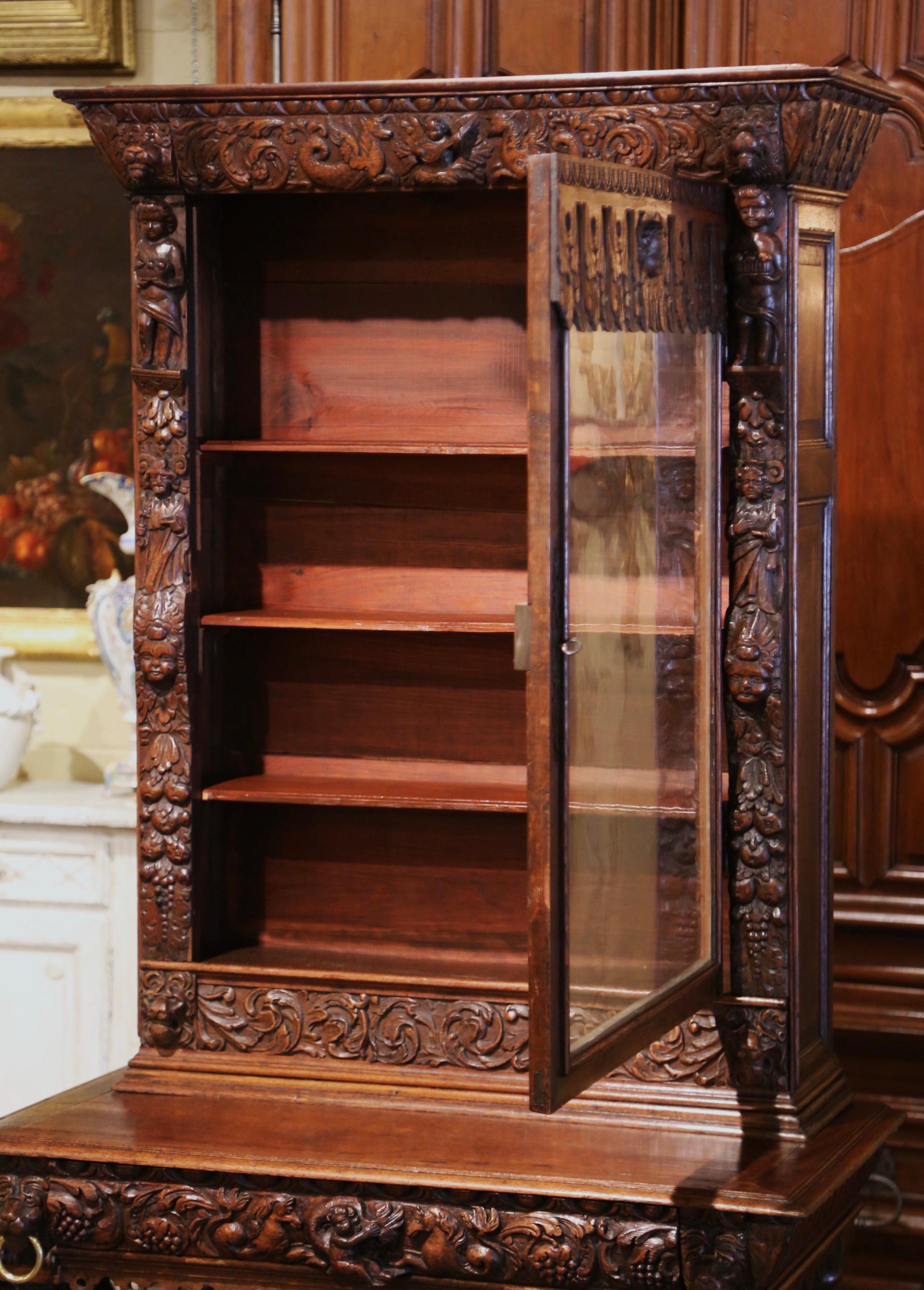 Mid-19th Century French Louis XIII Heavily Carved Oak Secretary Bookcase Desk For Sale 6