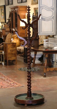 Mid-19th Century French Louis XIII Walnut Barley Twist Hall Tree Umbrella Stand