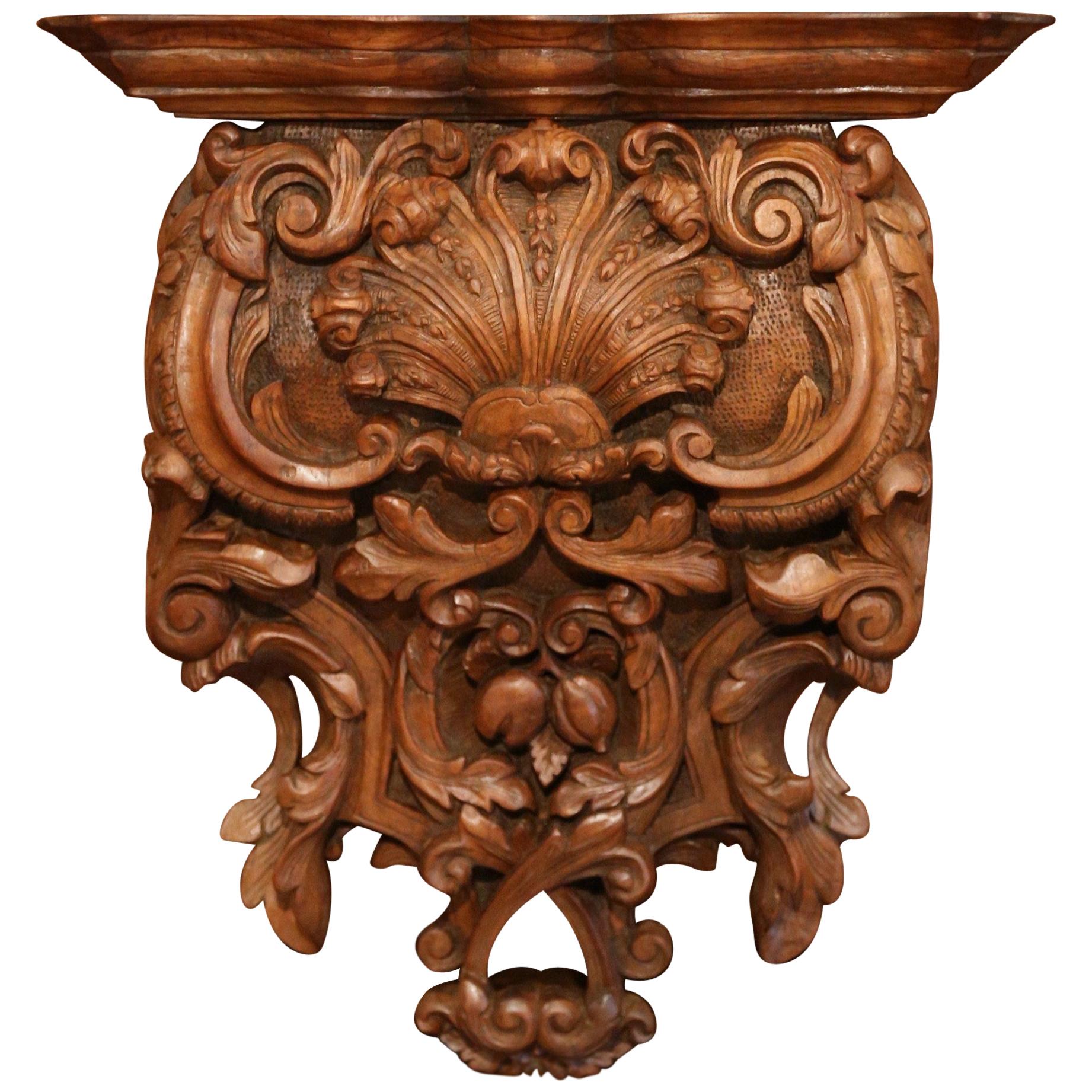 Mid-19th Century French Louis XIV Carved Walnut Wall Bracket with Shell Motif