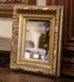 Mid-19th Century French Louis XV Carved Giltwood Wall Mirror