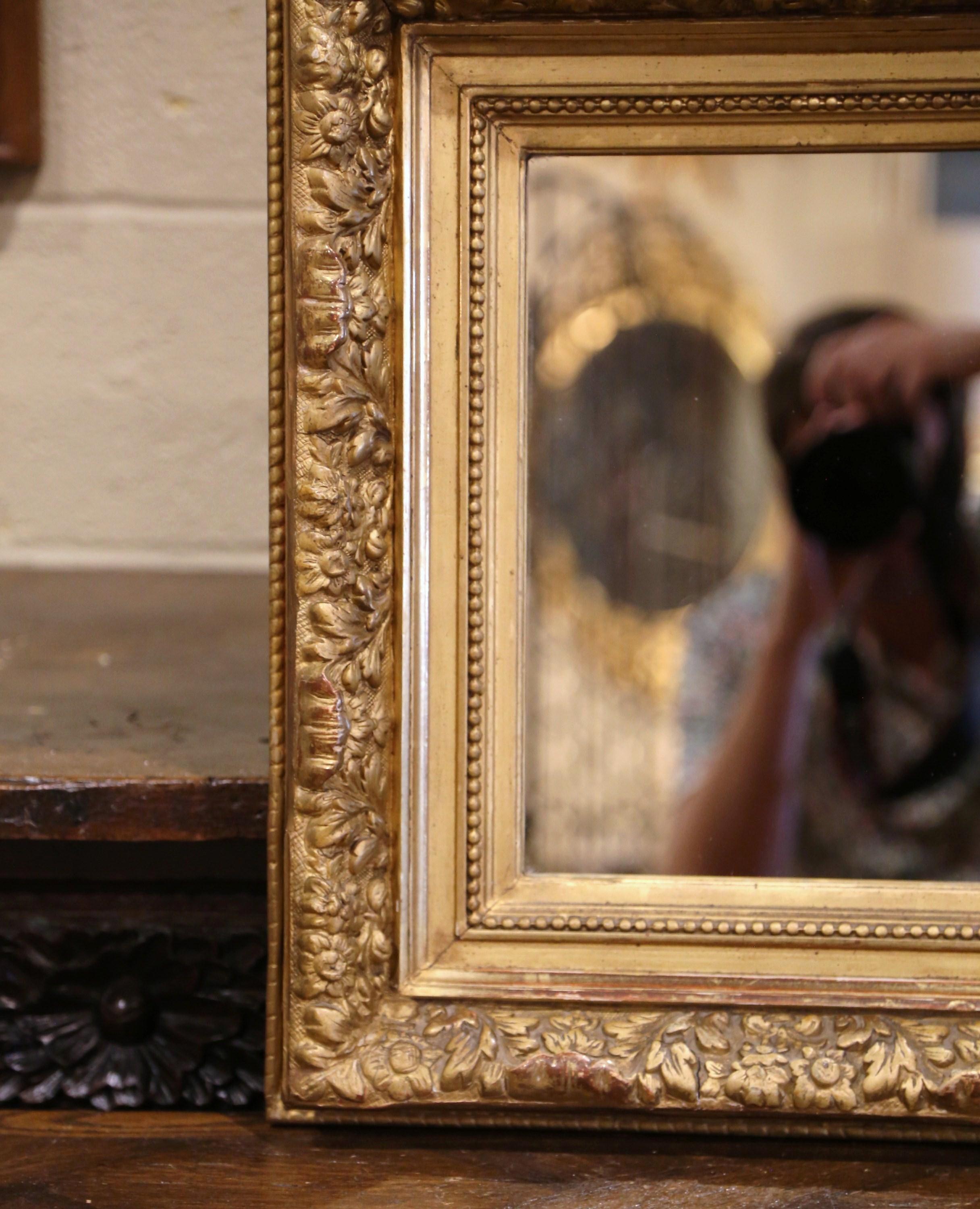 Mid-19th Century French Louis XV Carved Giltwood Wall Mirror 2