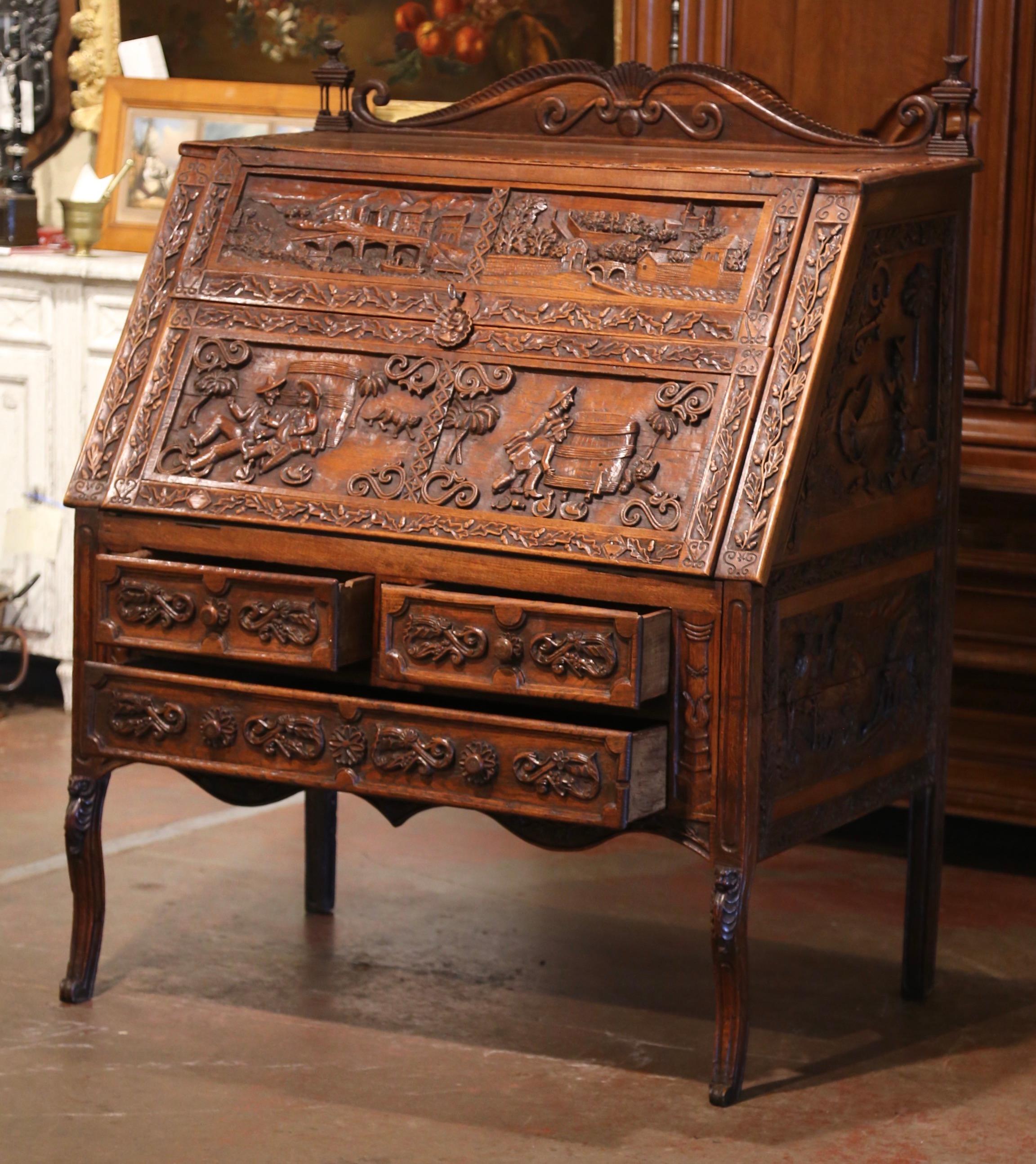 Mitte des 19. Jahrhunderts Französisch Louis XV stark geschnitzter Eichenholz-Schreibtisch Sekretär im Angebot 6