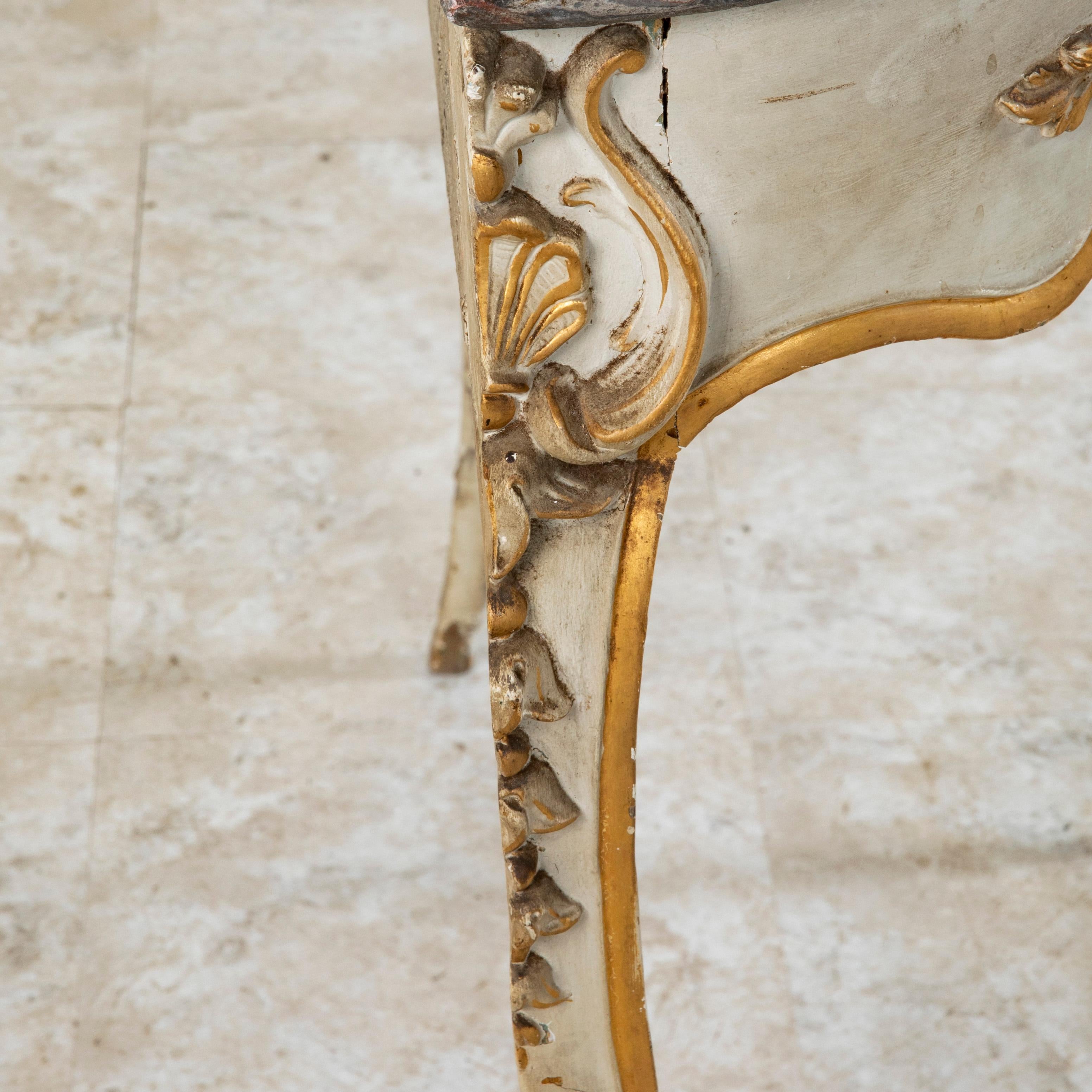 Französische handgeschnitzte Konsole mit Marmorplatte im Louis-XV-Stil des 19. Jahrhunderts im Angebot 3