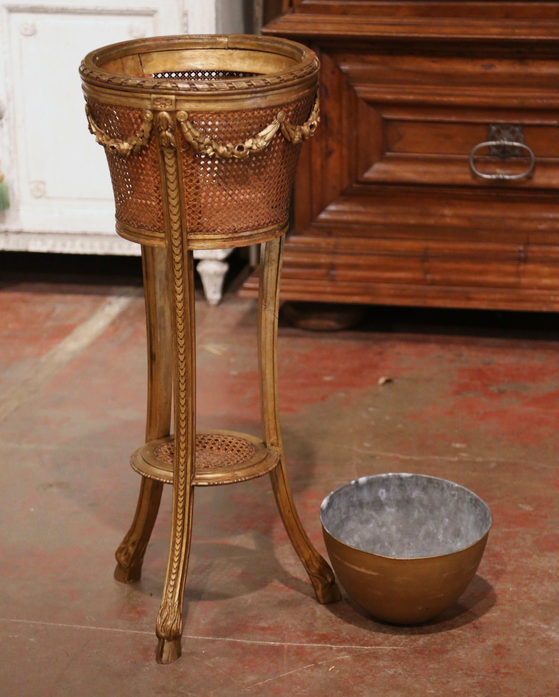 Mid-19th Century French Louis XVI Carved Gilt Wood and Cane Plant Stand 8