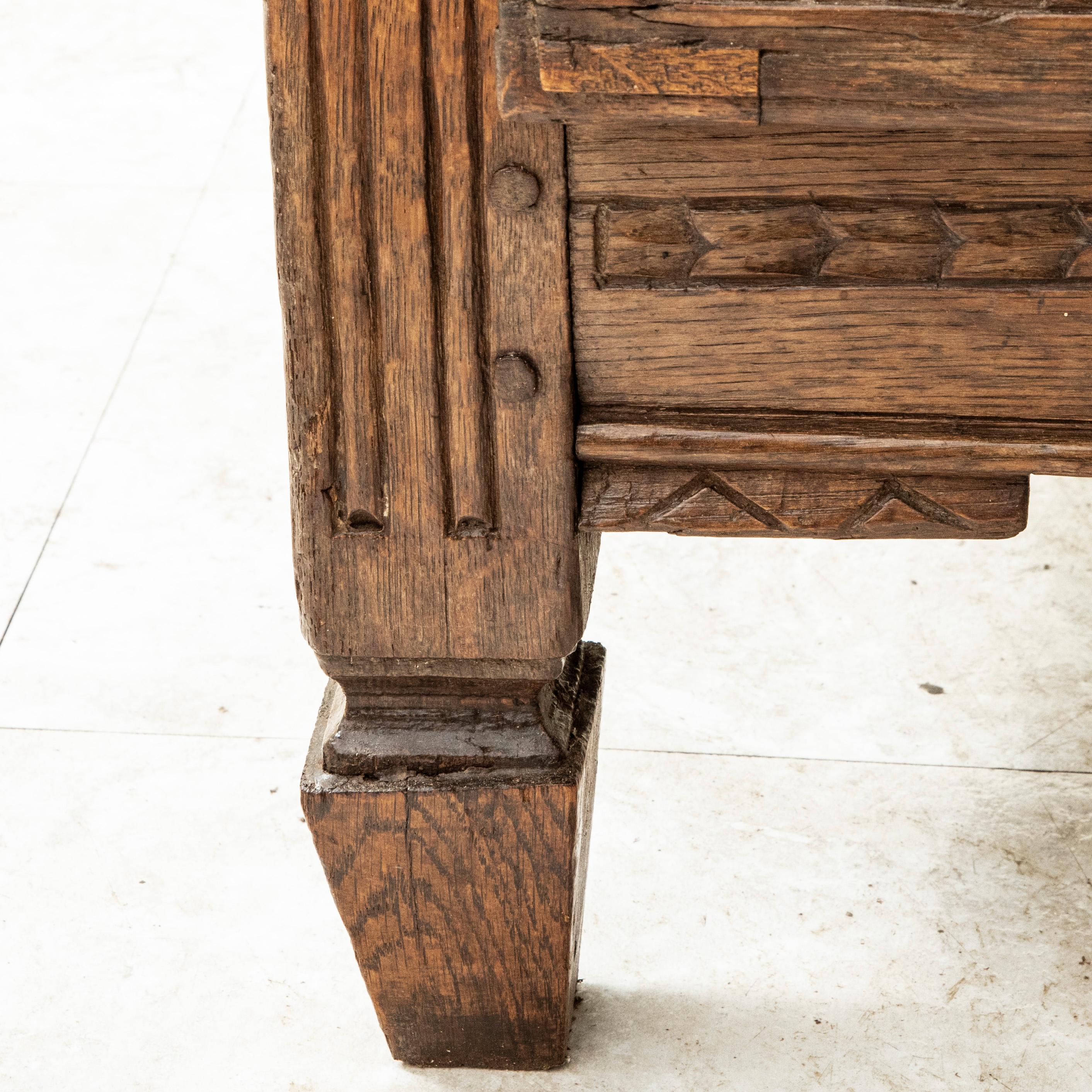 Mid-19th Century French Louis XVI Style Hand Carved Walnut Chest or Commode en vente 10