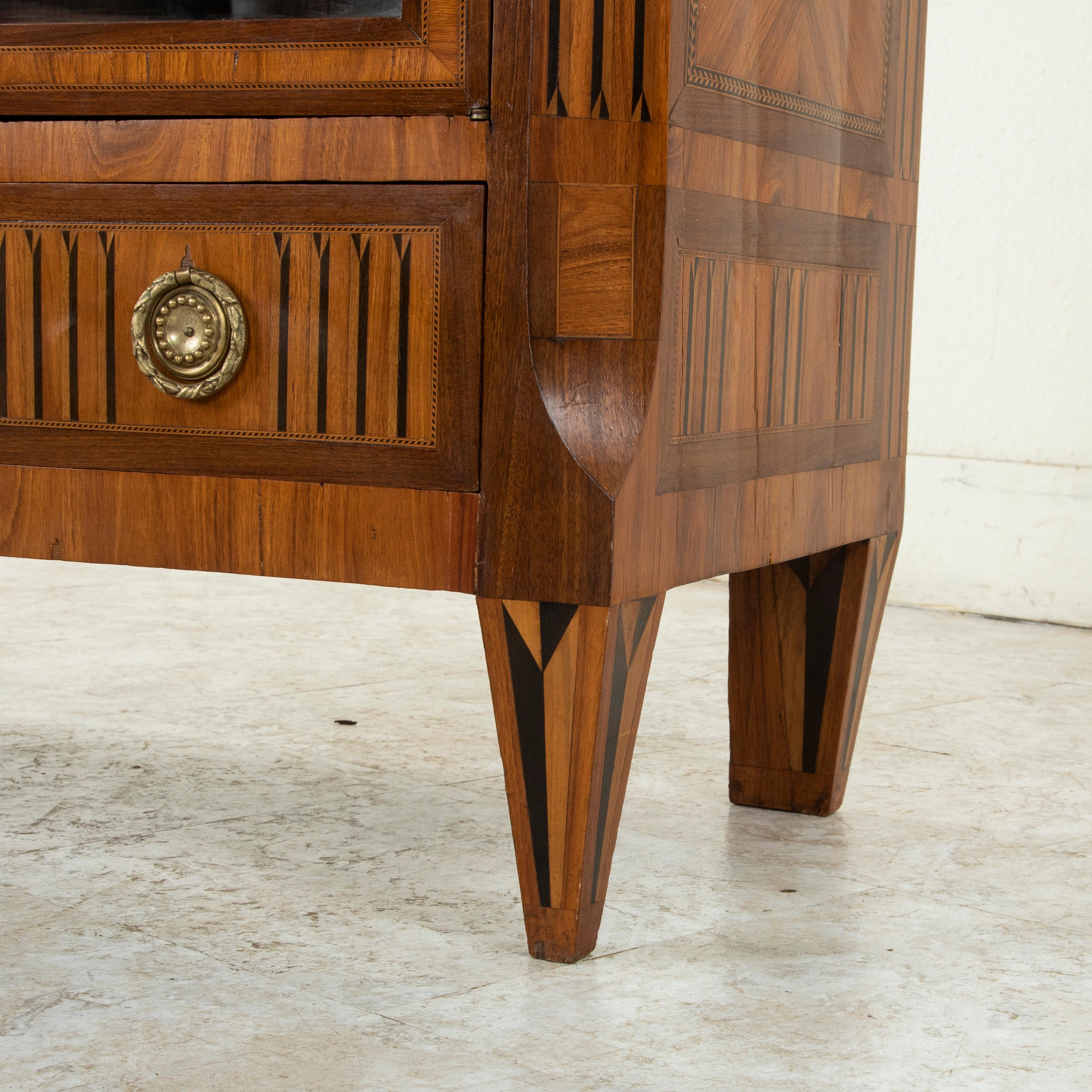 Mid-19th Century French Louis XVI Style Walnut Marquetry Vitrine with Marble Top 1