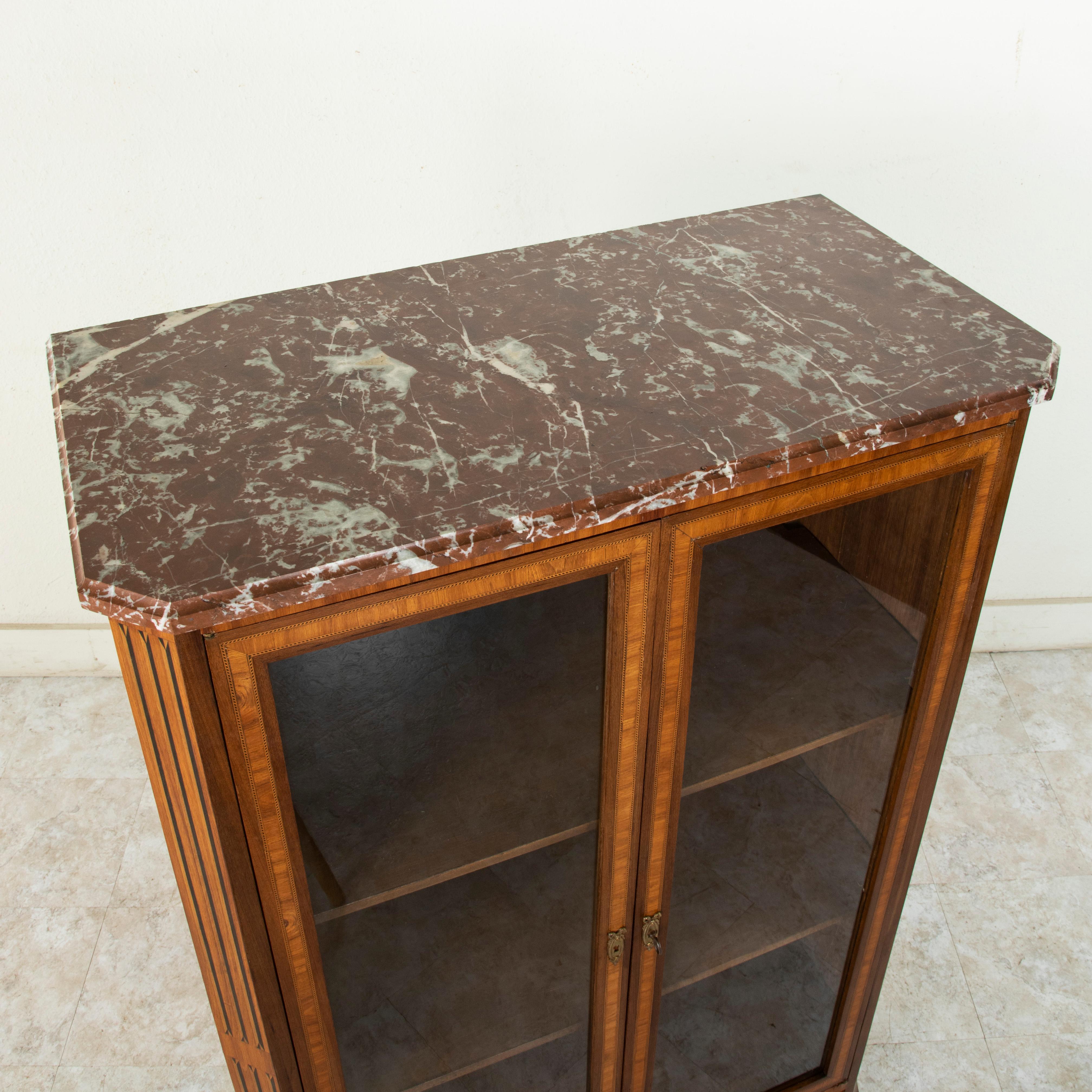 Mid-19th Century French Louis XVI Style Walnut Marquetry Vitrine with Marble Top 3