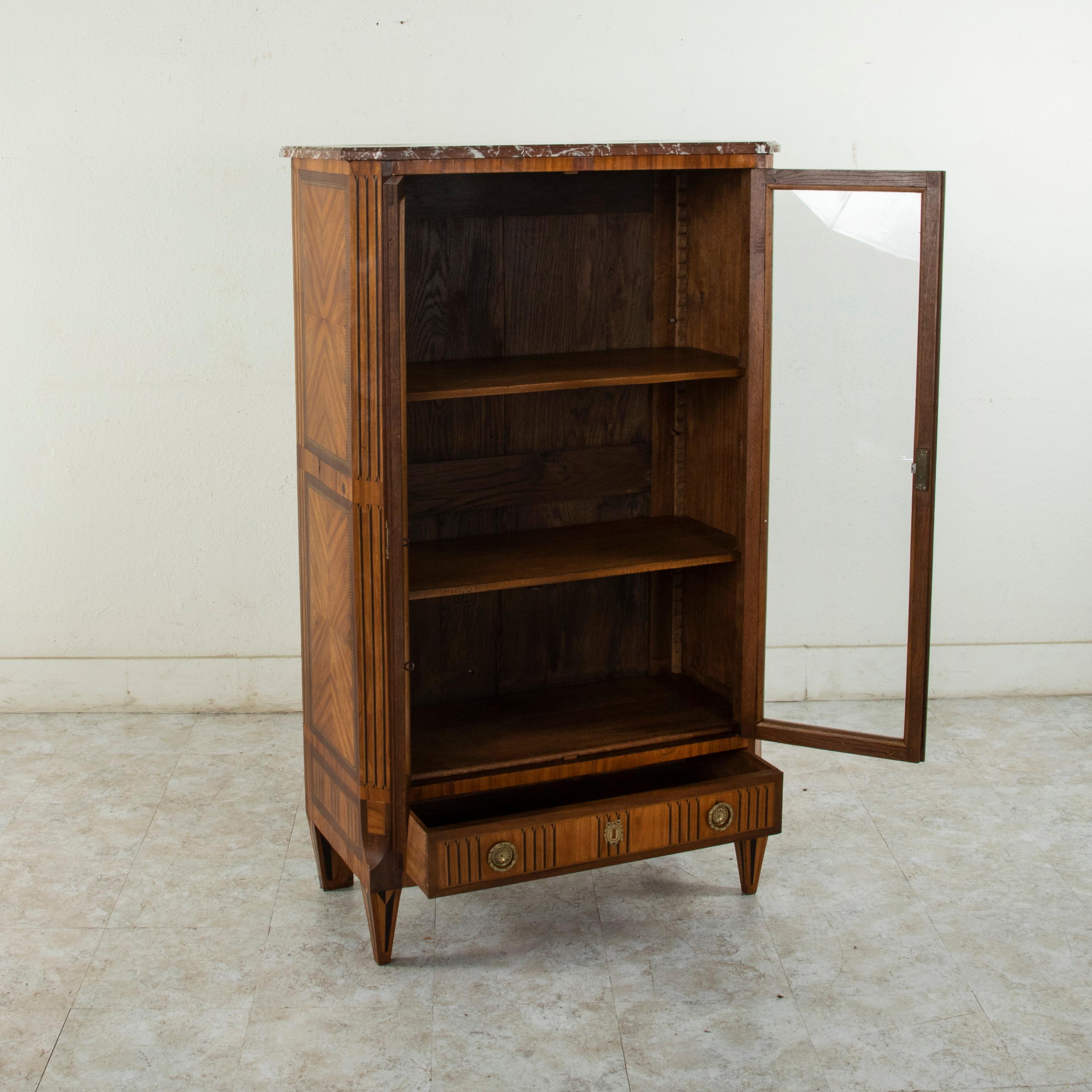 Mid-19th Century French Louis XVI Style Walnut Marquetry Vitrine with Marble Top 4