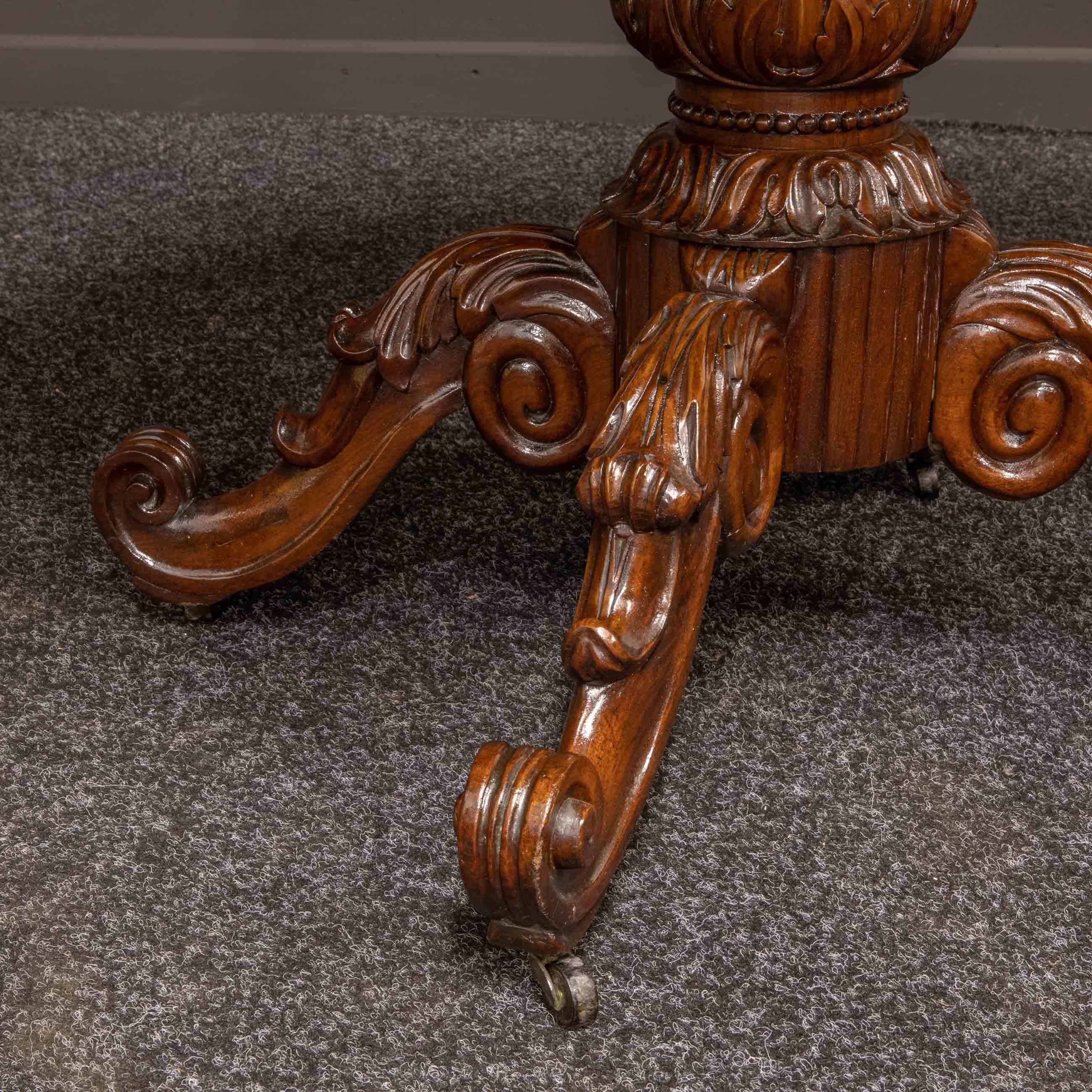 Mid-19th Century French Mahogany Table For Sale 7