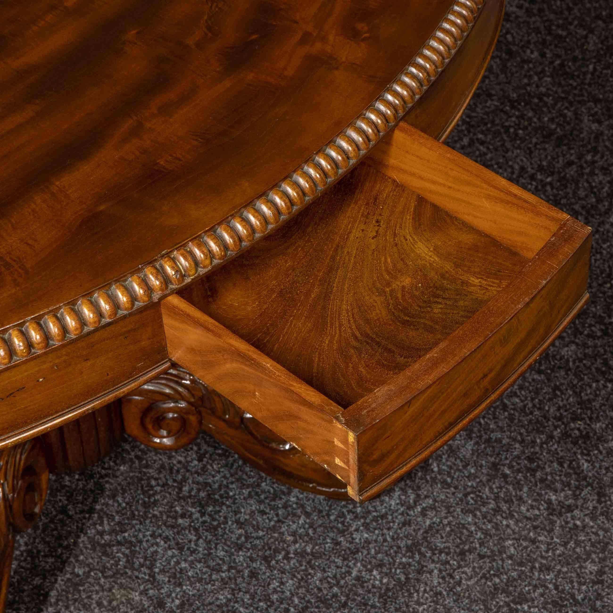Mid-19th Century French Mahogany Table For Sale 2