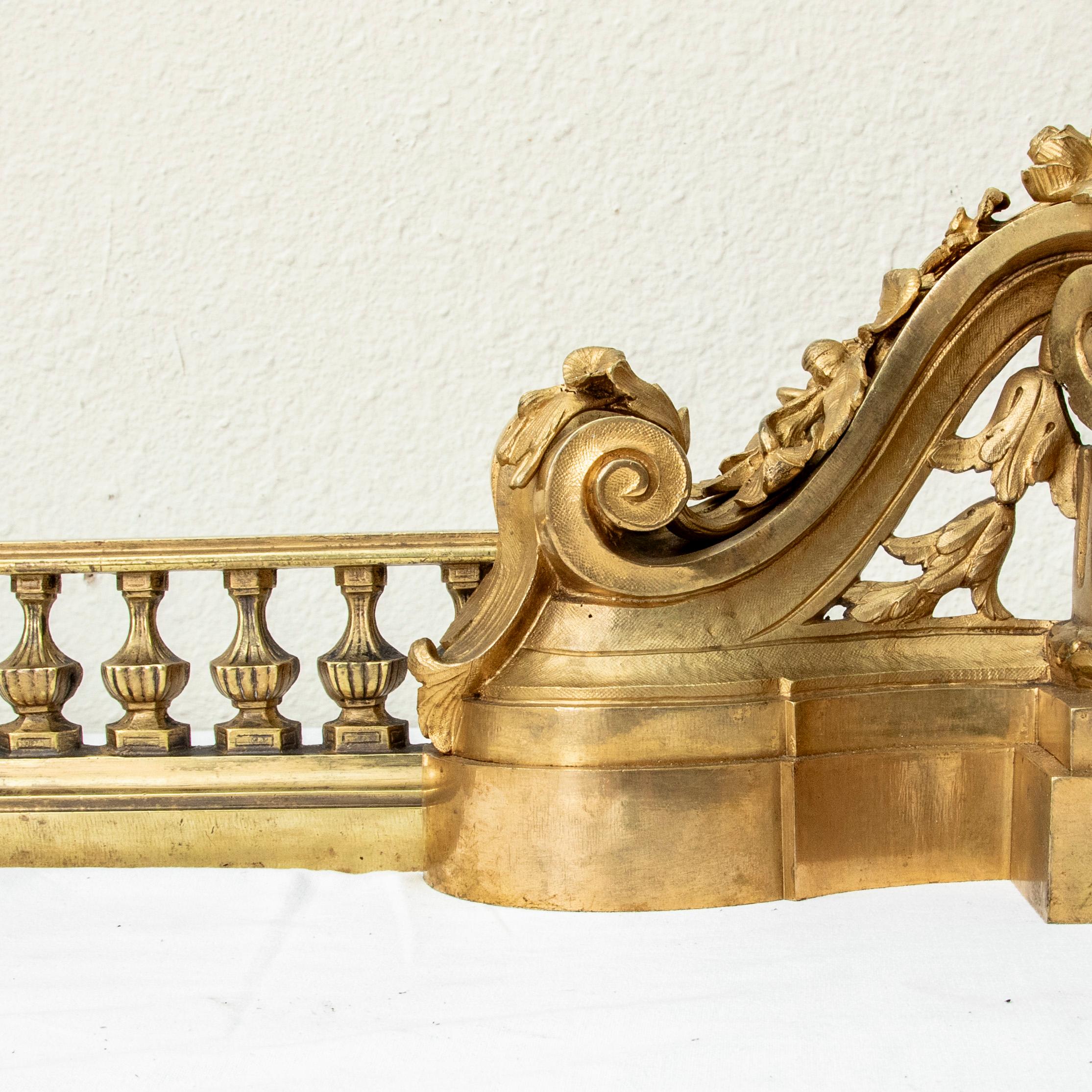 Parafuoco francese della metà del XIX secolo, periodo Napoleone III, in bronzo in vendita 2