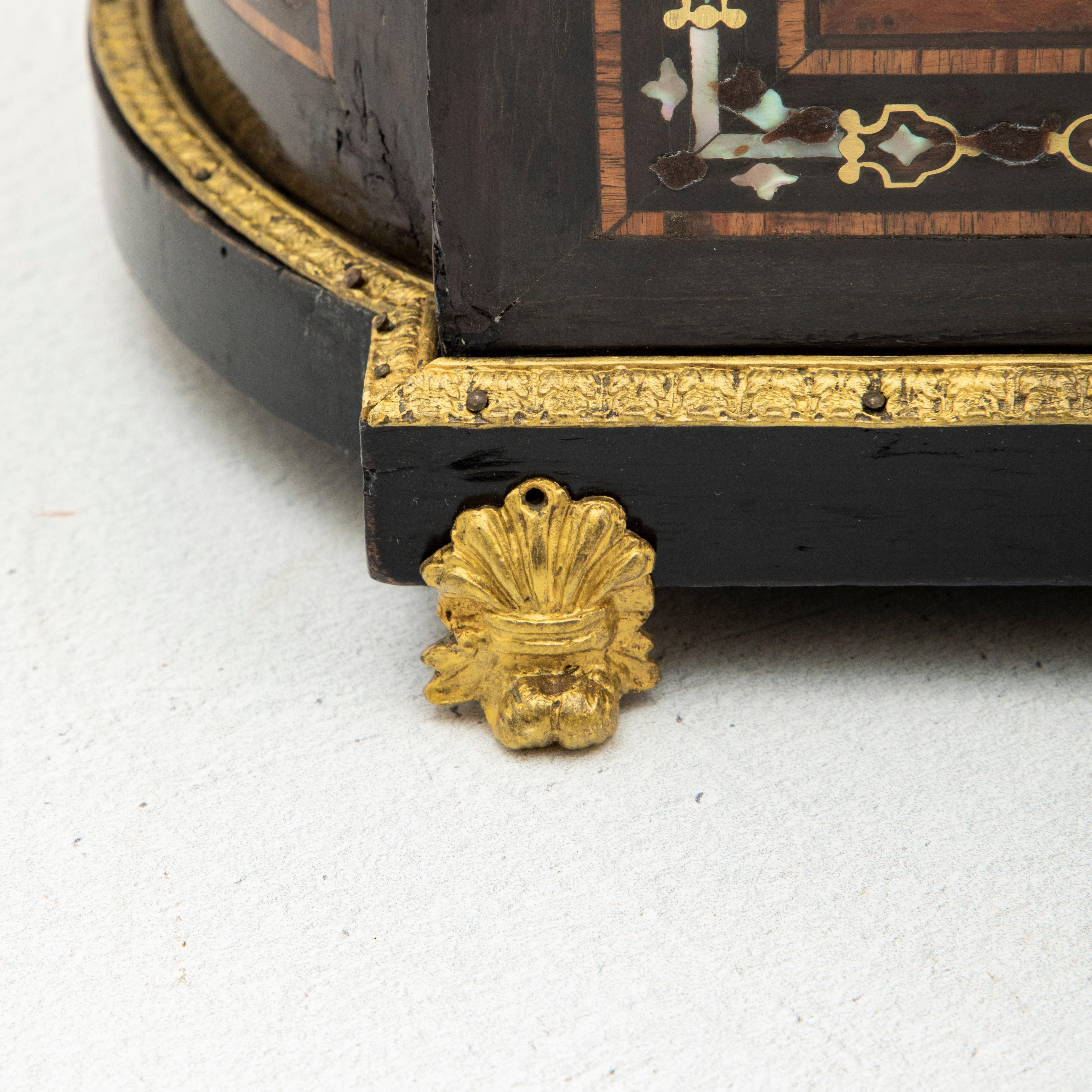 Mid-19th Century French Napoleon III Period Marquetry Jardiniere or Planter 5