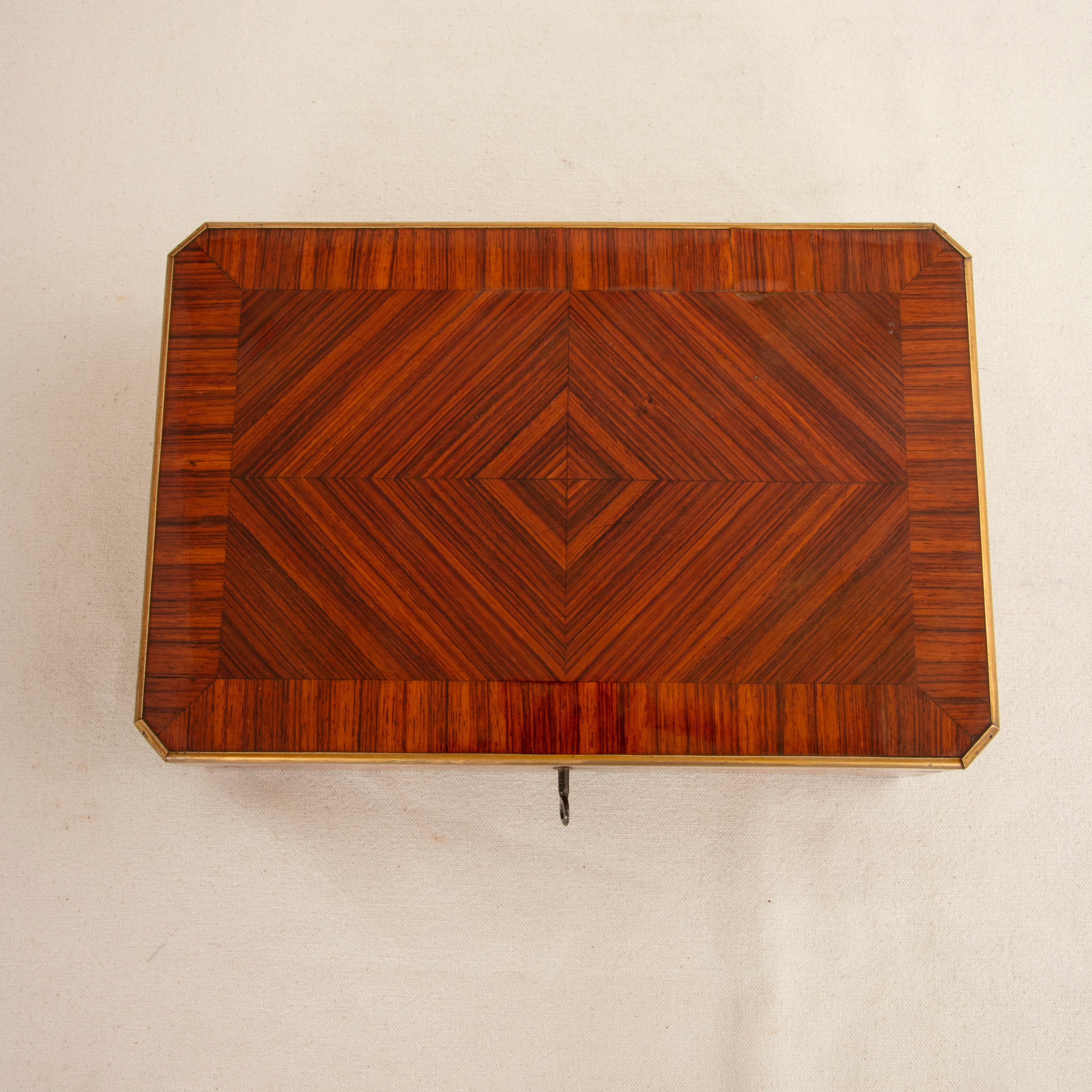 Mid-19th Century French Napoleon III Period Rosewood Marquetry Box 2