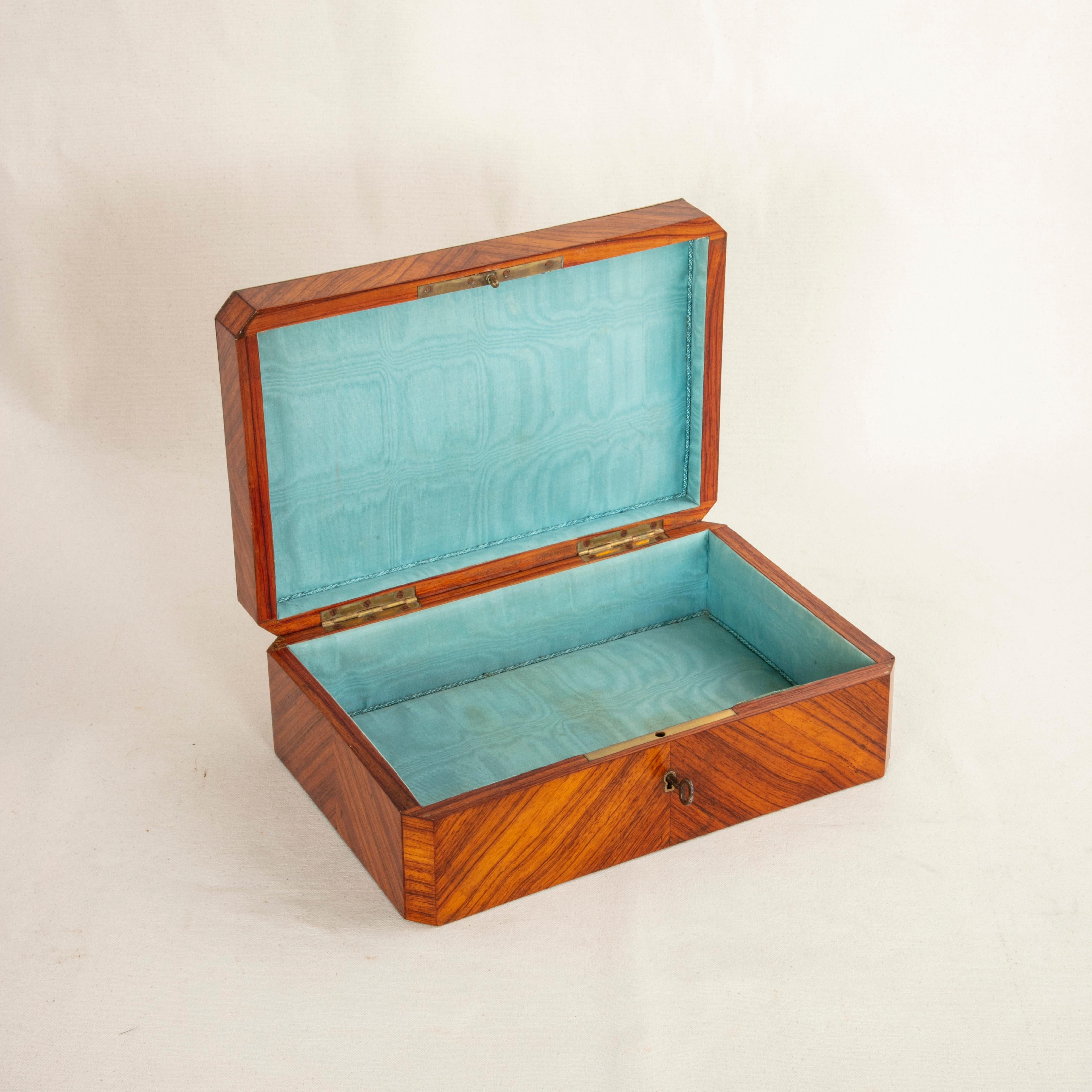 Mid-19th Century French Napoleon III Period Rosewood Marquetry Box 3