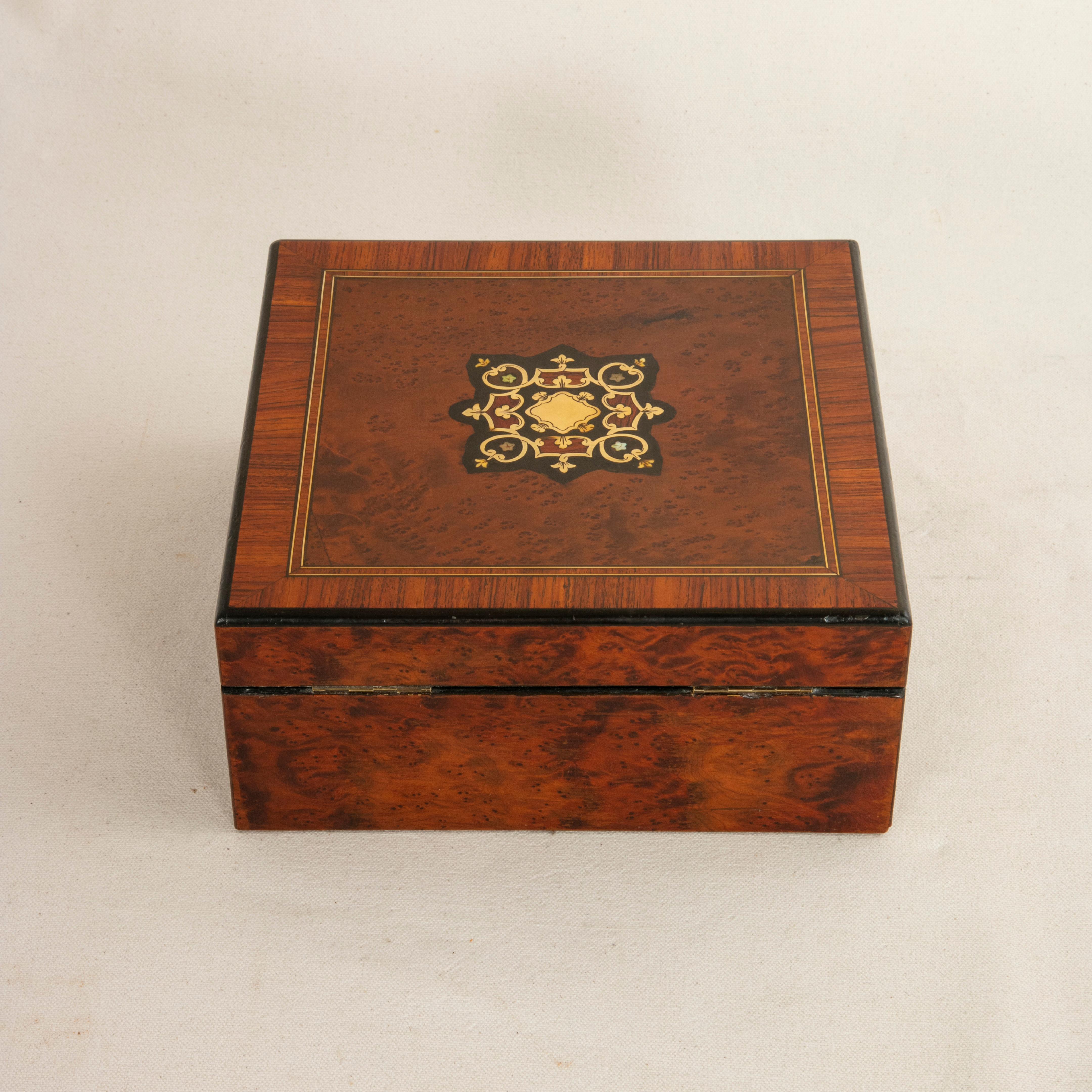 Silk Mid-19th Century French Napoleon III Period Rosewood, Thuya, Marquetry Box