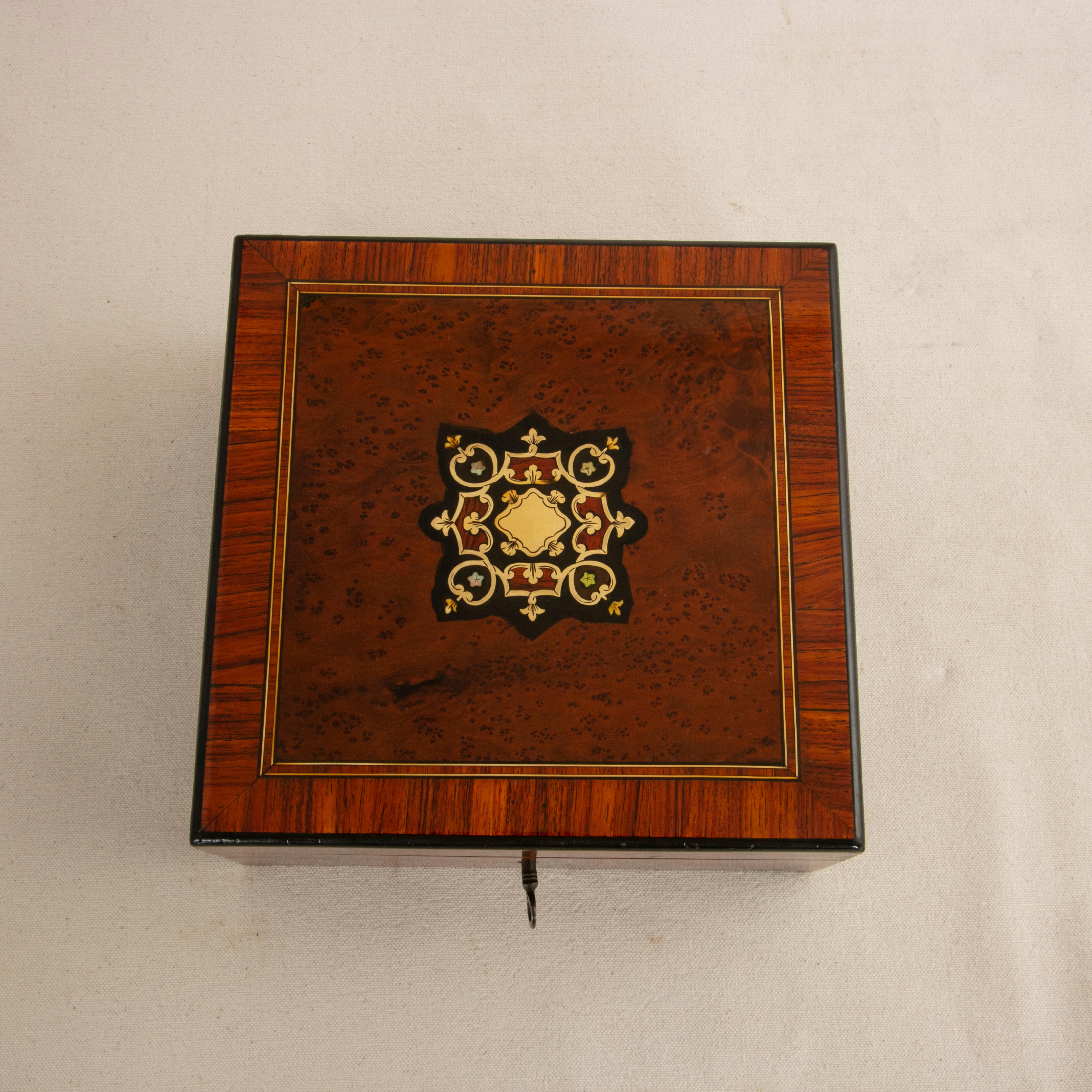 Mid-19th Century French Napoleon III Period Rosewood, Thuya, Marquetry Box 2