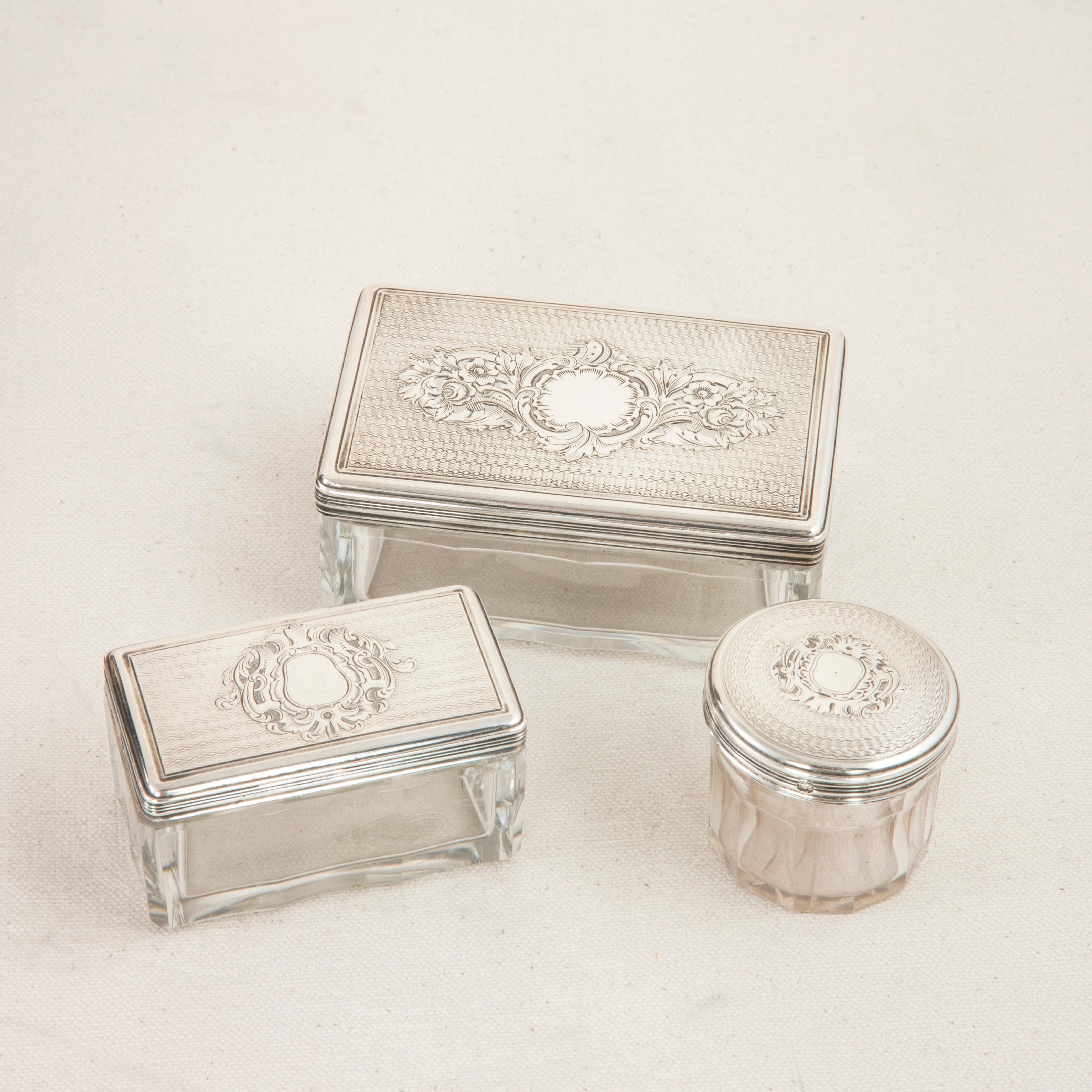 Mid-19th Century French Napoleon III Period Vanity Box, Silver, Crystal Bottles 12