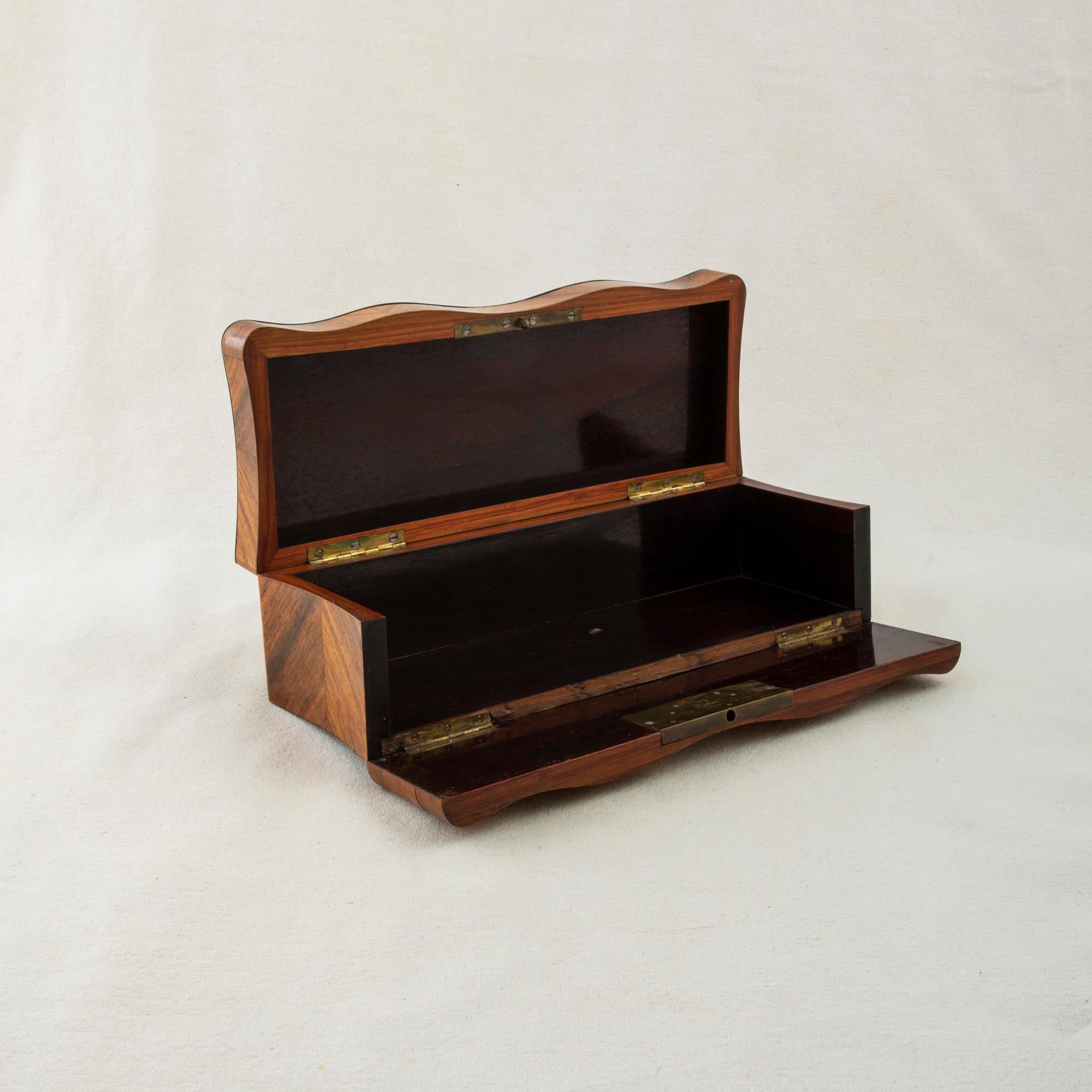 Mid-19th Century French Napoleon III Rosewood Marquetry Glove Box 4