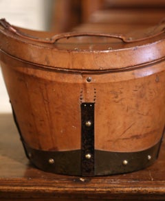 Mid-19th Century French Oval Pigskin Leather Hat Box with Original Top Hat