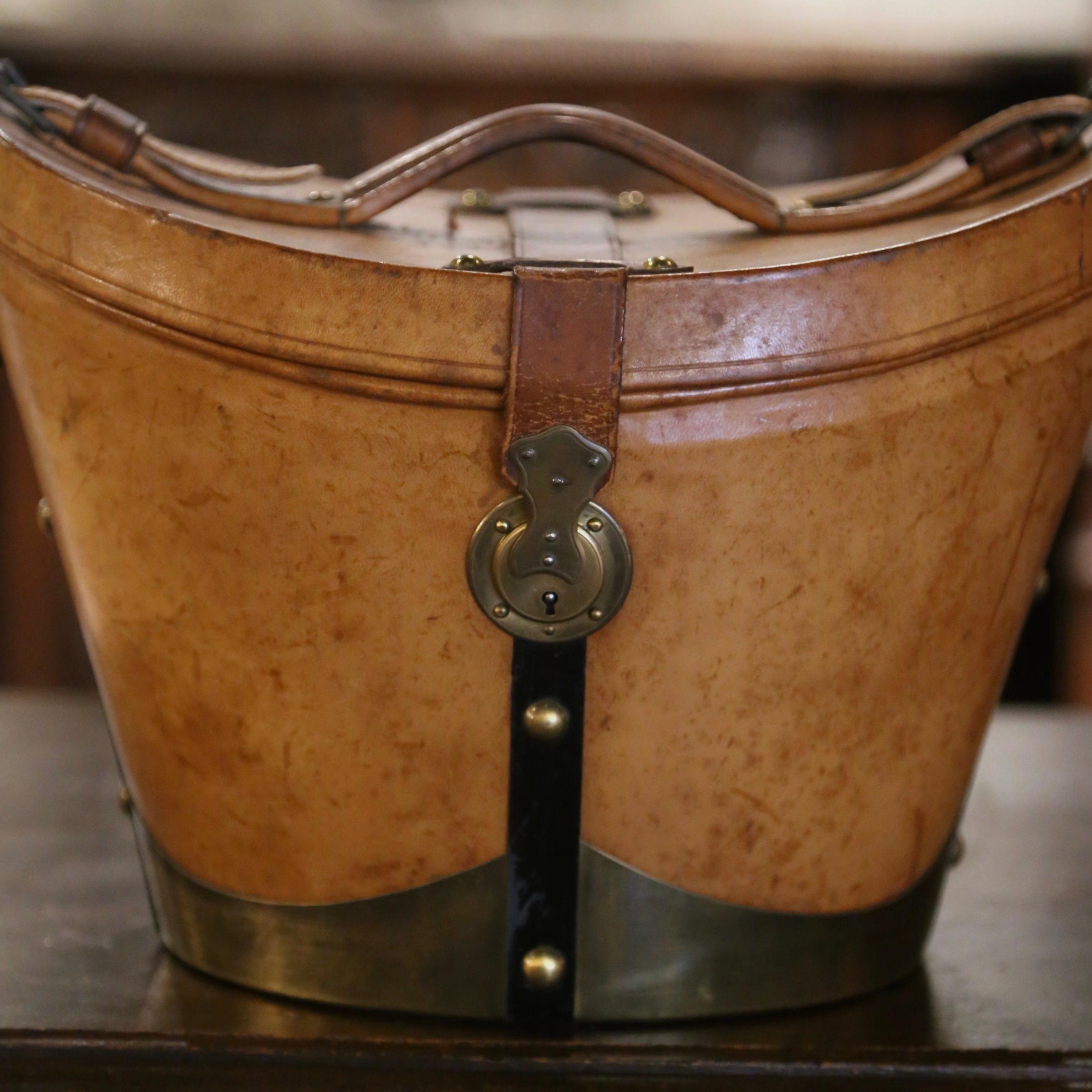 Hand-Crafted Mid-19th Century French Oval Pigskin Leather Hat Box with Original Top Hat For Sale