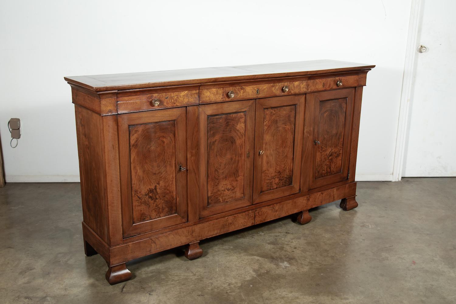 Mid-19th Century French Period Louis Philippe Burled Chestnut Enfilade Buffet 1