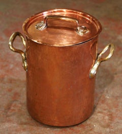 Mid-19th Century French Polished Copper Cauldron with Side Handles and Lid