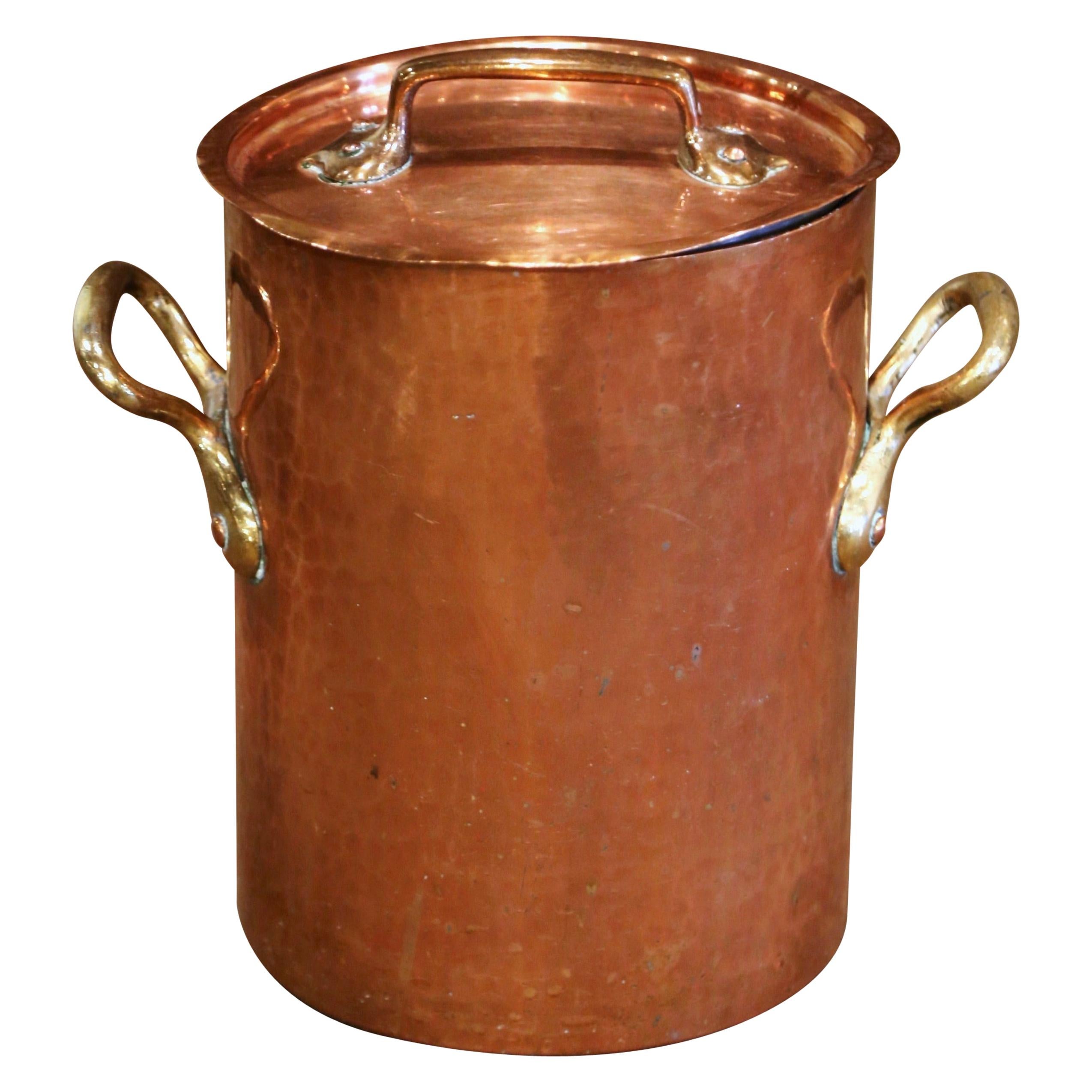 Mid-19th Century French Polished Copper Cauldron with Side Handles and Lid