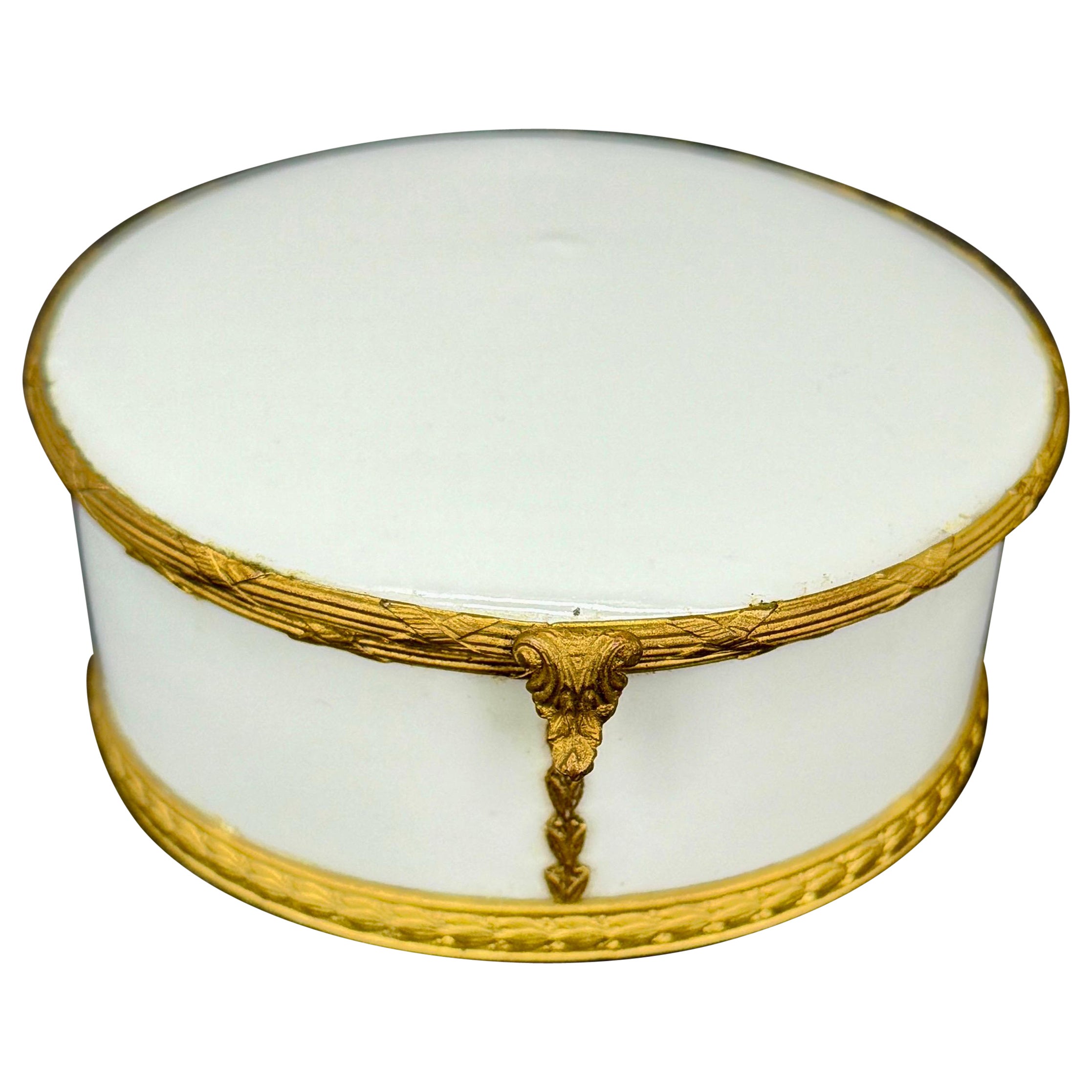 Mitte des 19. Jahrhunderts Französisch Porzellan vergoldet Trinket Schmuck-Box