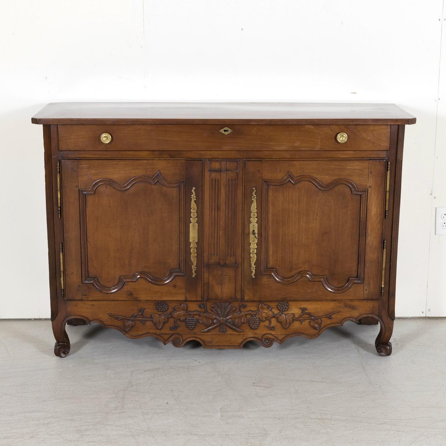 Mid-19th Century French Provincial Louis XV Style Cherry Buffet Nantais For Sale 2