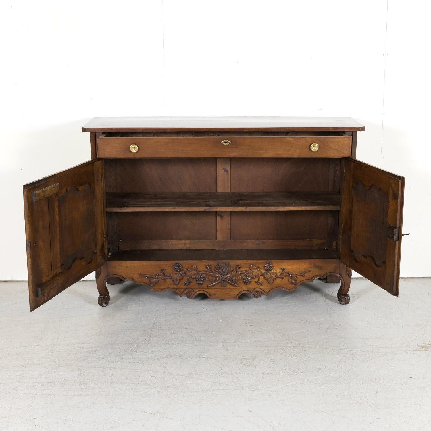 Mid-19th Century French Provincial Louis XV Style Cherry Buffet Nantais For Sale 3