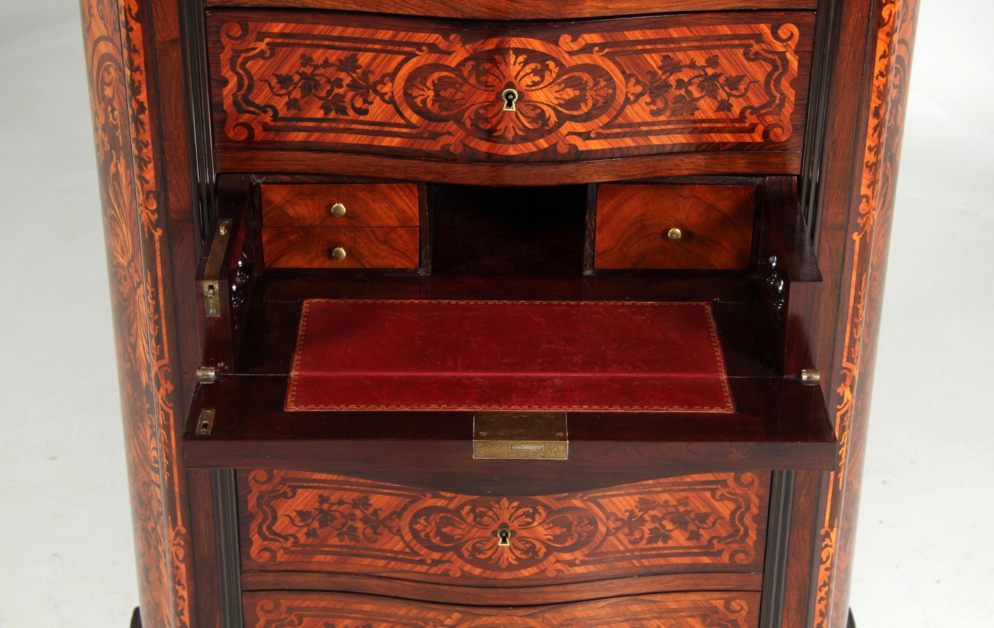 Mid 19th Century French Semainier or High Chest with Secretary Compartement For Sale 1