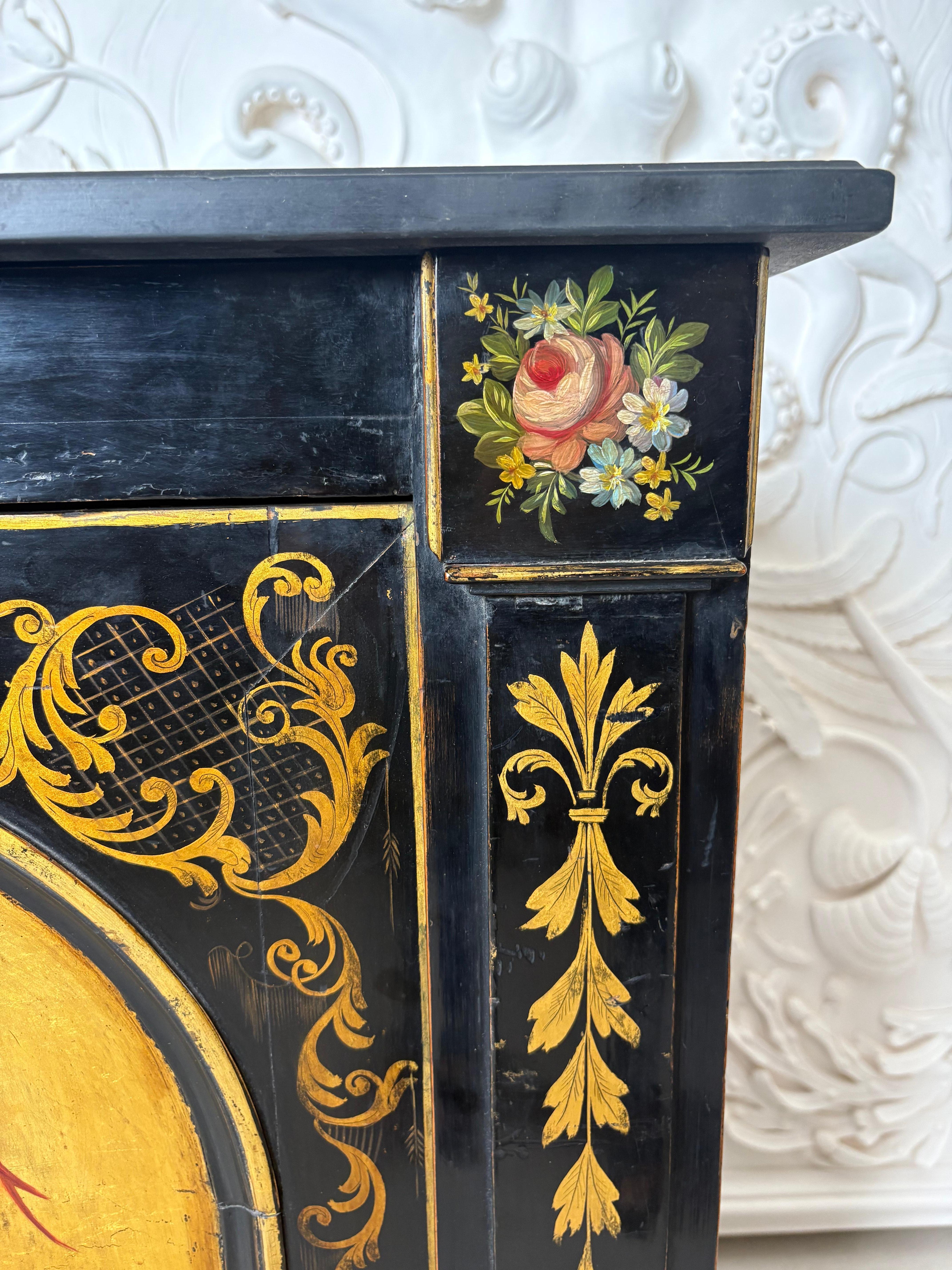 Mueble auxiliar francés de mediados del siglo XIX con una excepcional pintura de flores Madera en venta