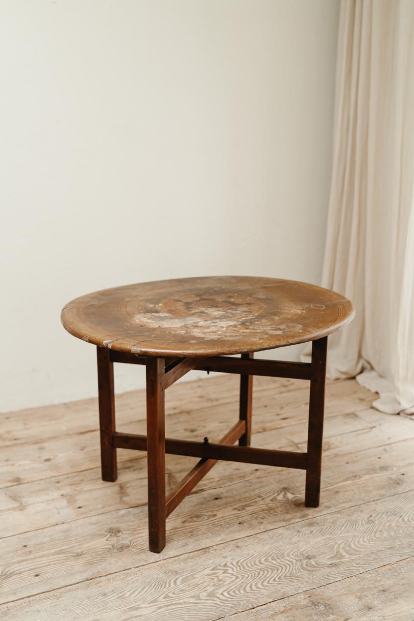 Canvas Mid-19th Century French Vigneron Table For Sale