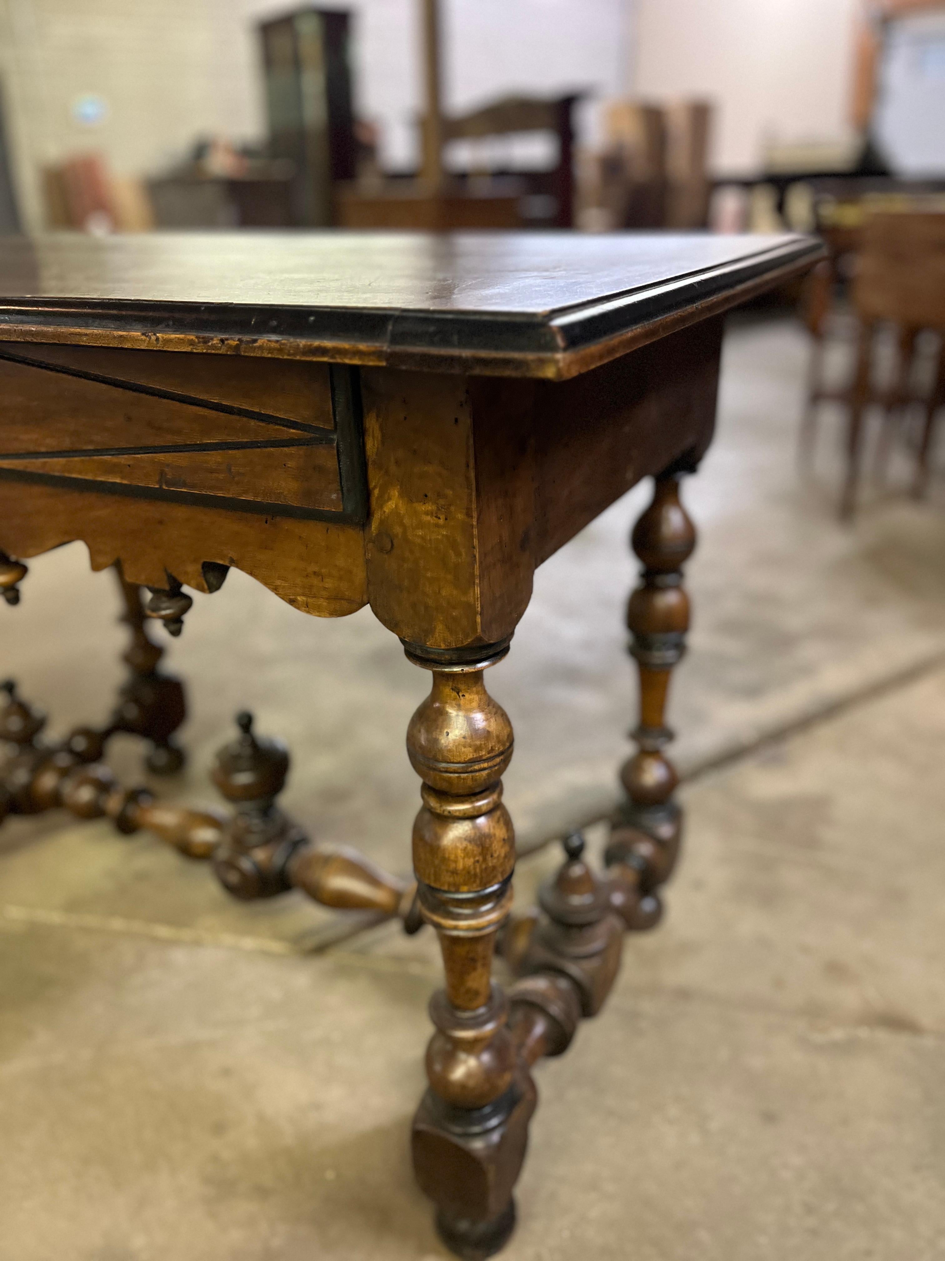 Mid 19th Century French Walnut Library Table For Sale 2