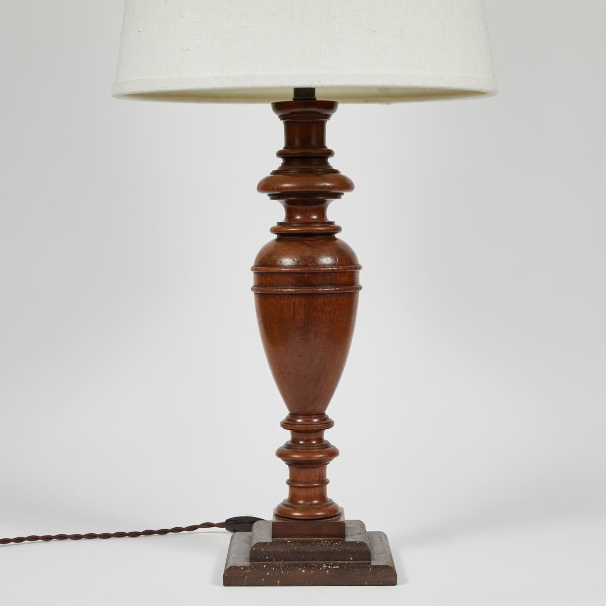 Mid-19th Century French Walnut Table Lamp In Good Condition In Los Angeles, CA