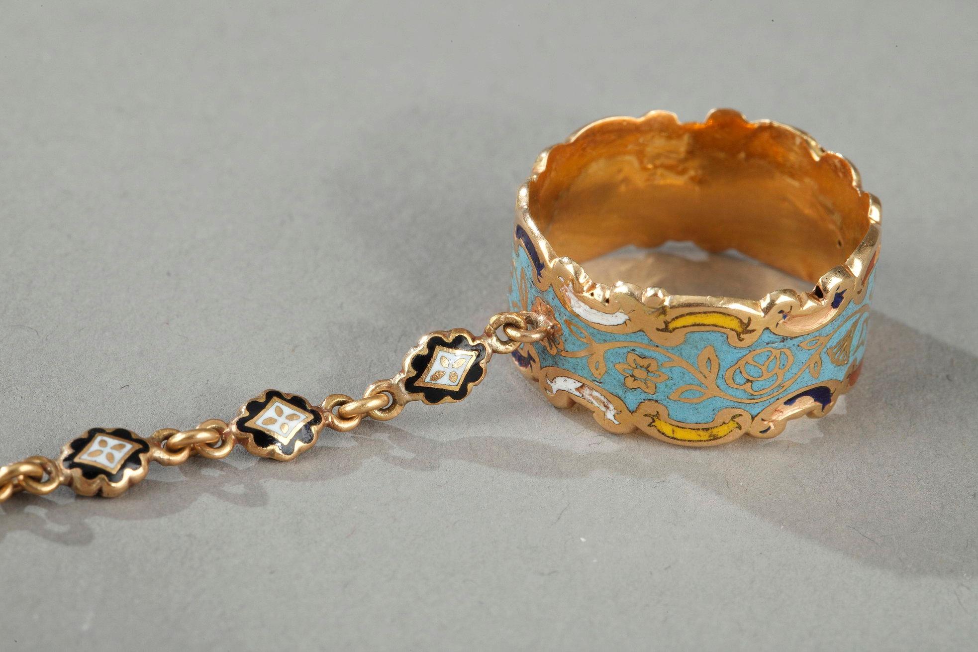 Mid-19th Century Gold Vinaigrette and Ring For Sale 6