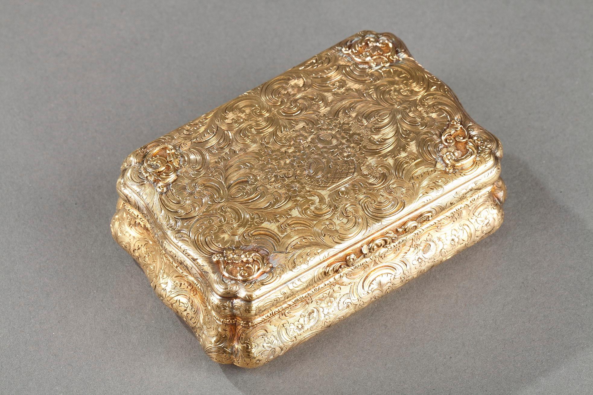 Baroque Boîte en or de Hanau du milieu du 19e siècle.  en vente