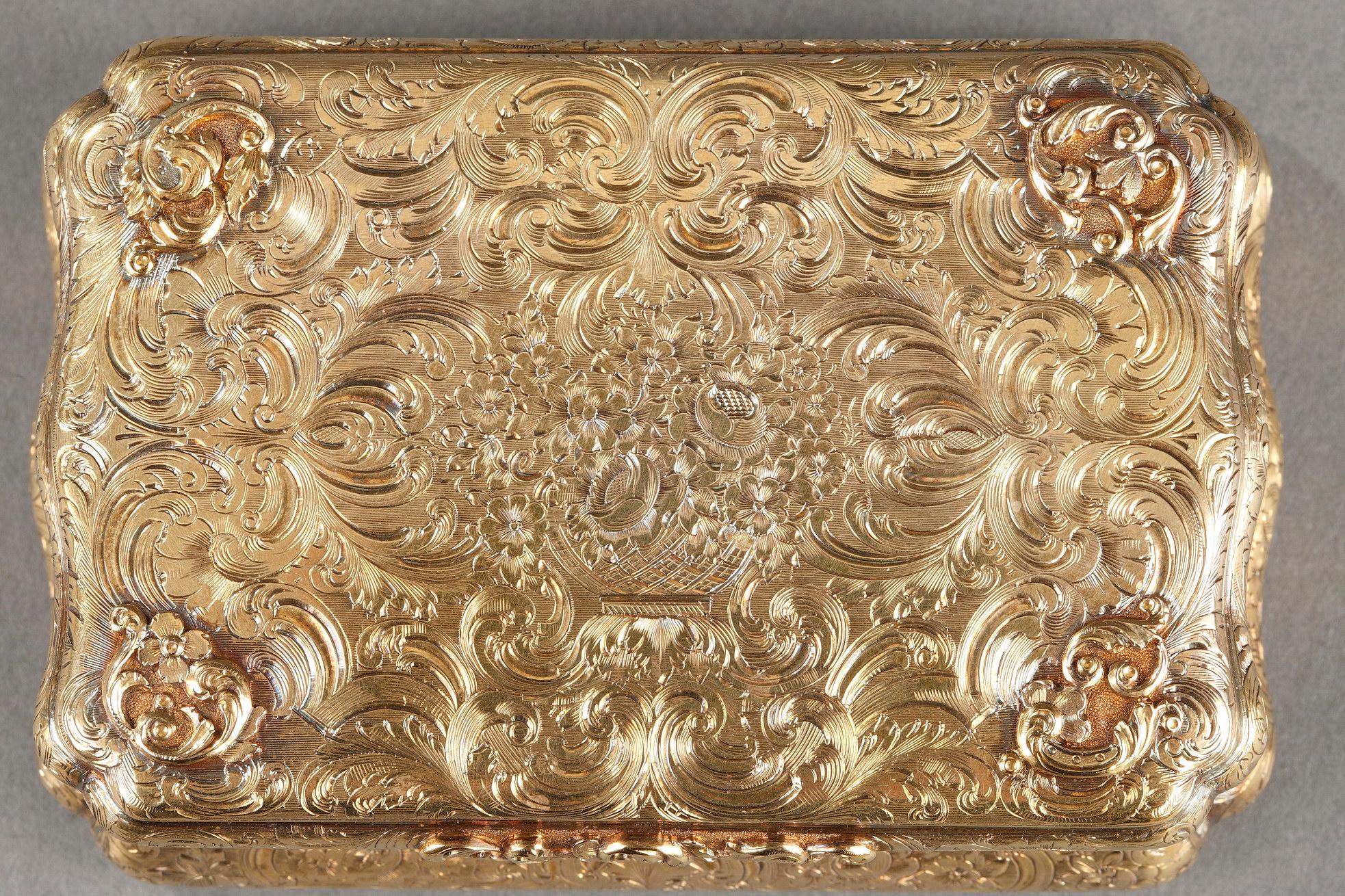 Boîte en or de Hanau du milieu du 19e siècle.  Unisexe en vente