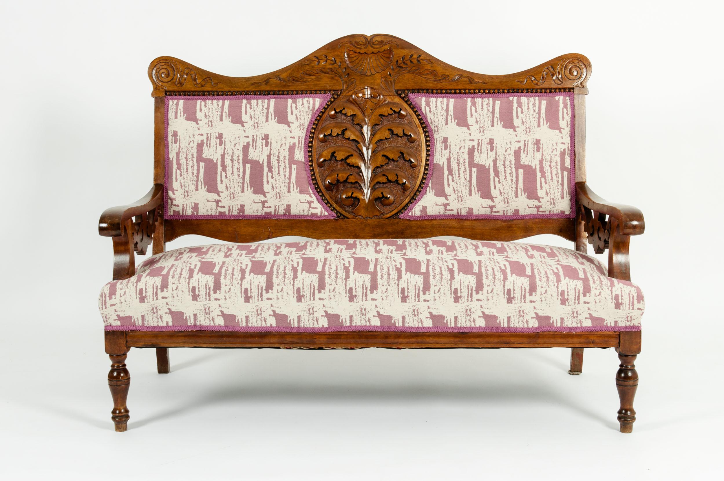 Mid-19th Century Hand Carved Mahogany Victorian Style Settee 6