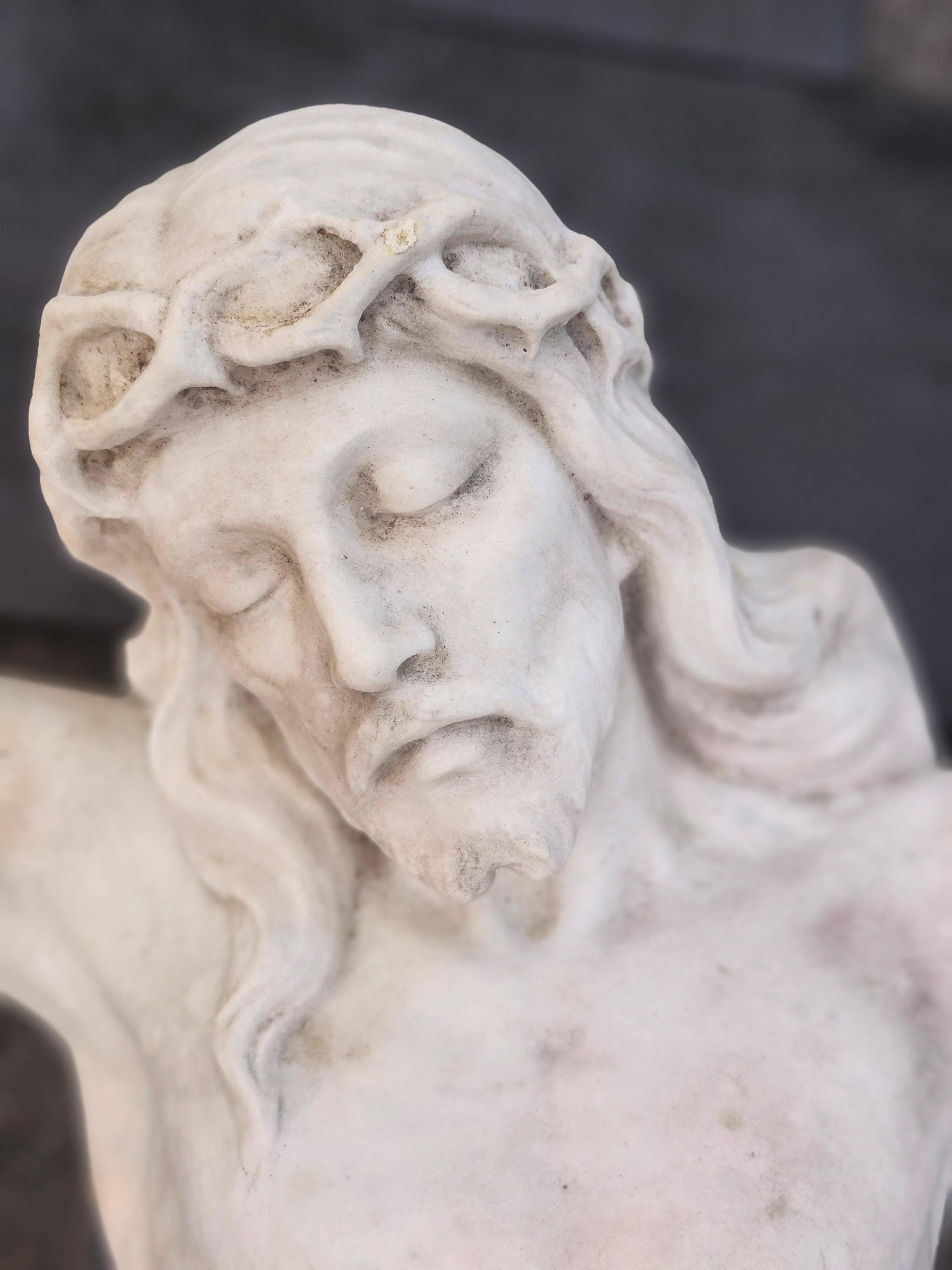 Mid 19th Century Hand Chiseled  Marble Jesus On The Cross Italy For Sale 4