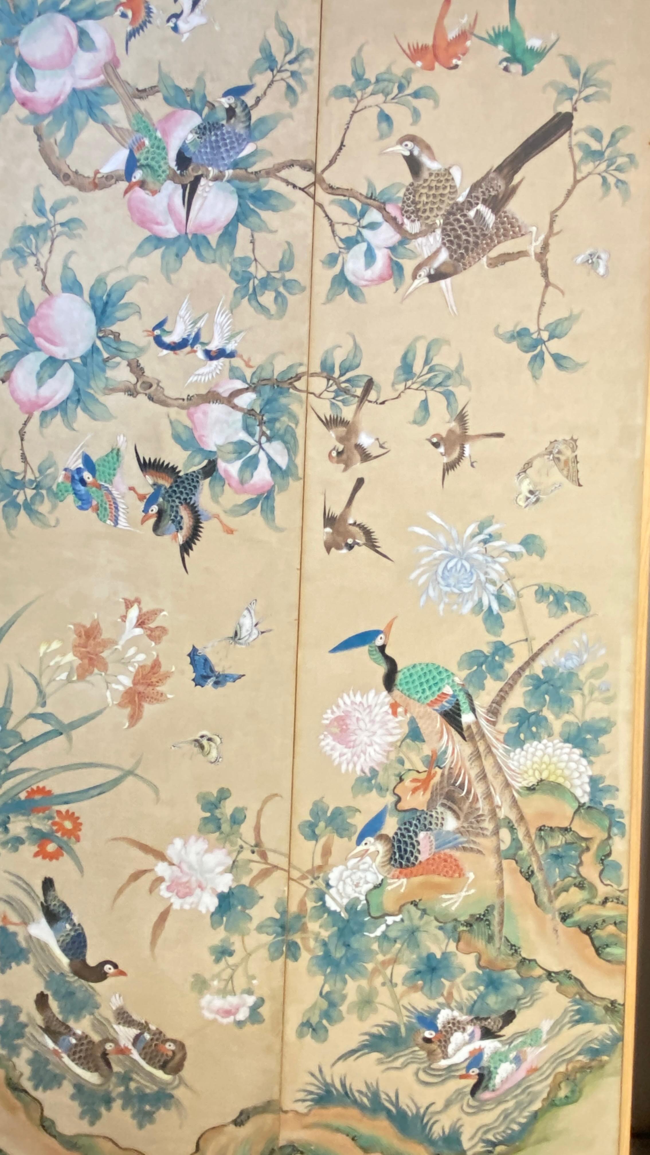 Panneaux de papier peint asiatique peints à la main au milieu du XIXe siècle en vente 1