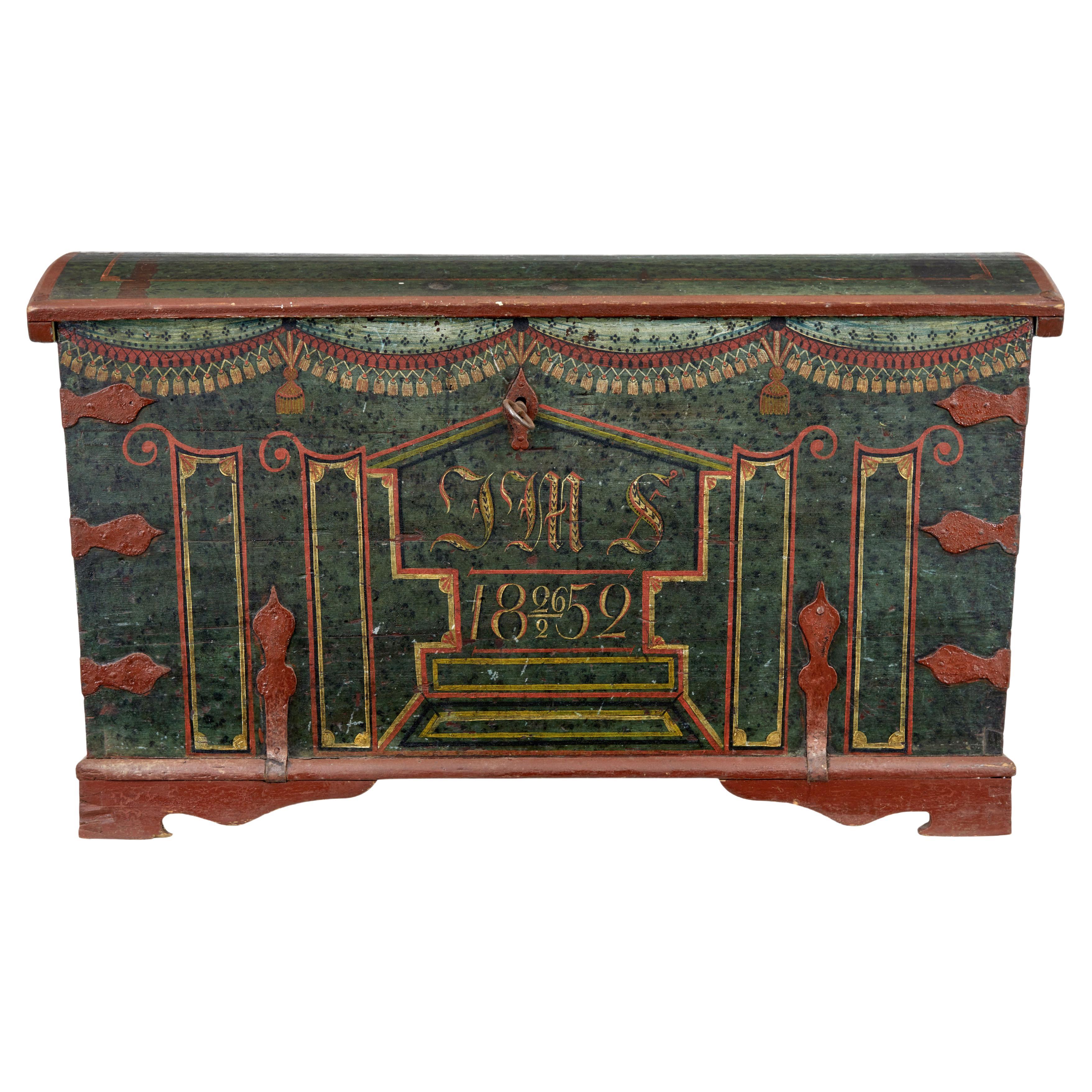 Mid 19th century hand painted Swedish oak coffer For Sale