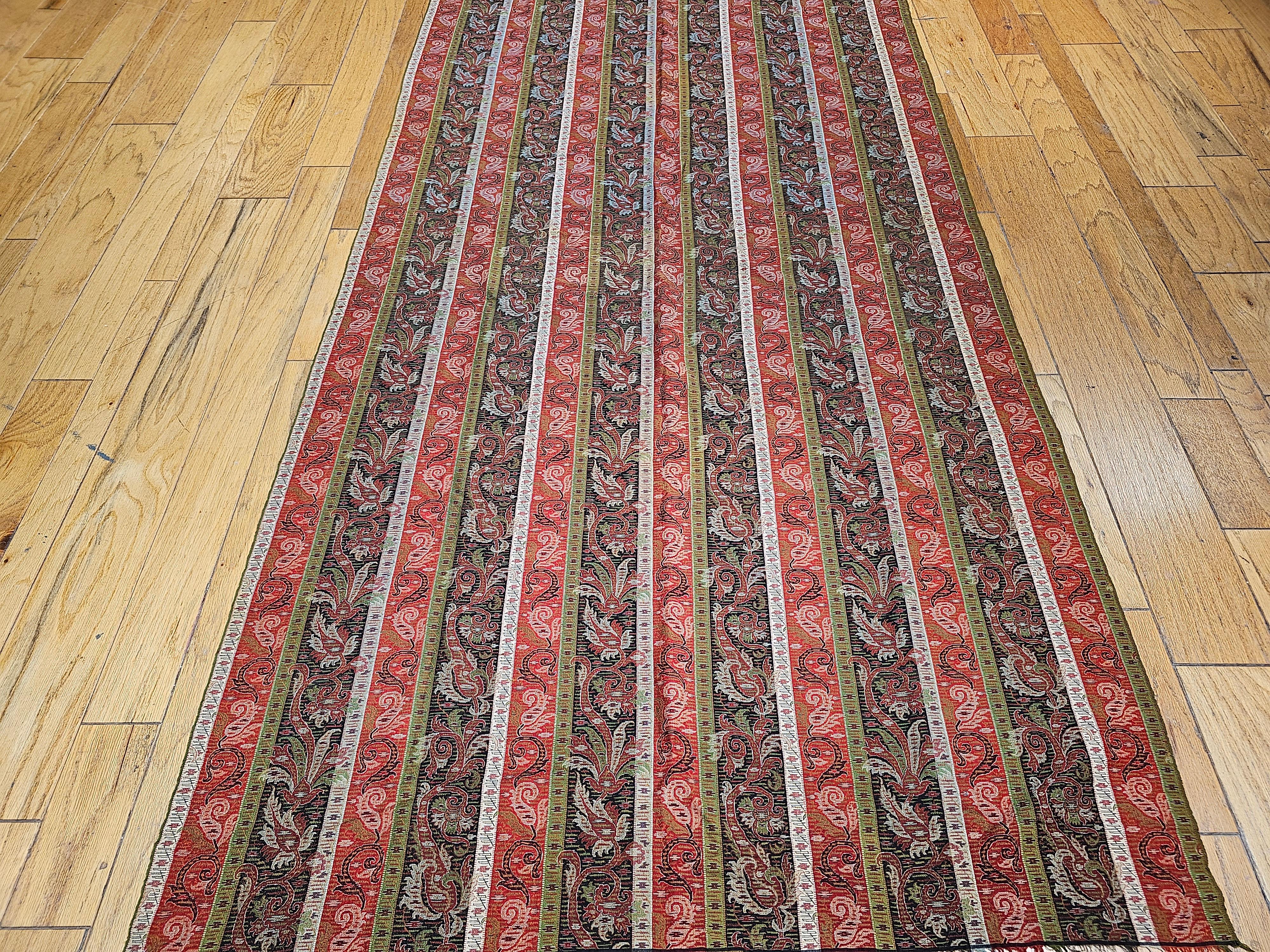 19th Century Hand-Woven Kashmiri Paisley Shawl in Brick Red, Ivory, Black, Green For Sale 4