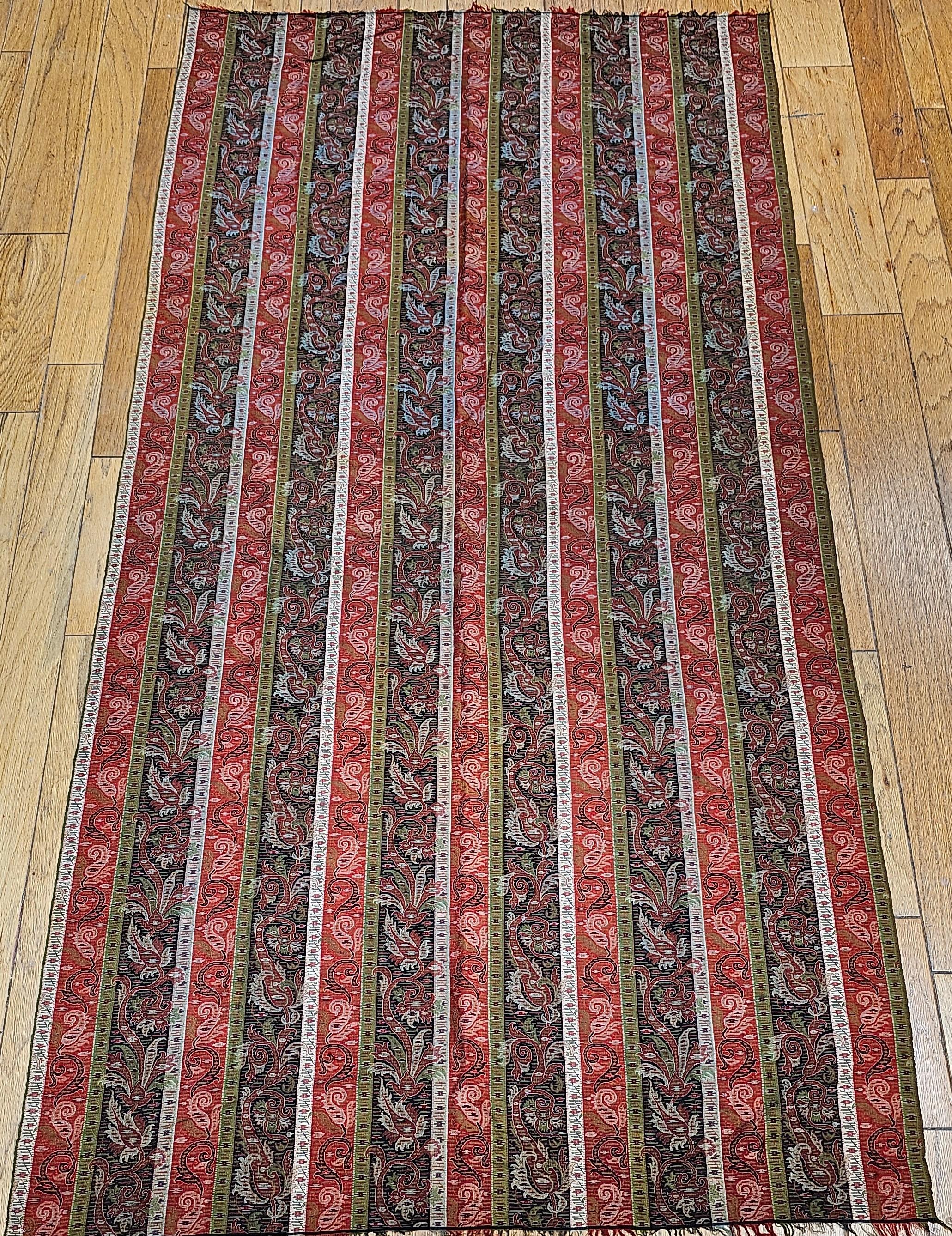 Indian 19th Century Hand-Woven Kashmiri Paisley Shawl in Brick Red, Ivory, Black, Green For Sale